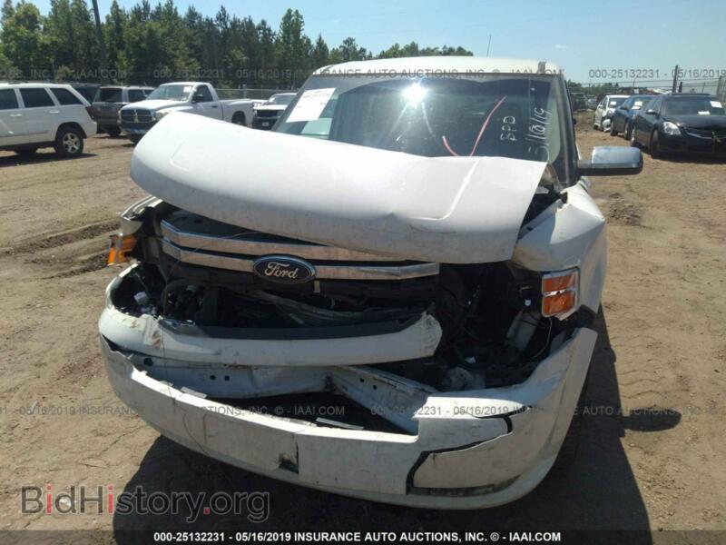 2011 Ford FLEX (VIN 2FMGK5DC2BBD19259) — photo 6 of 10