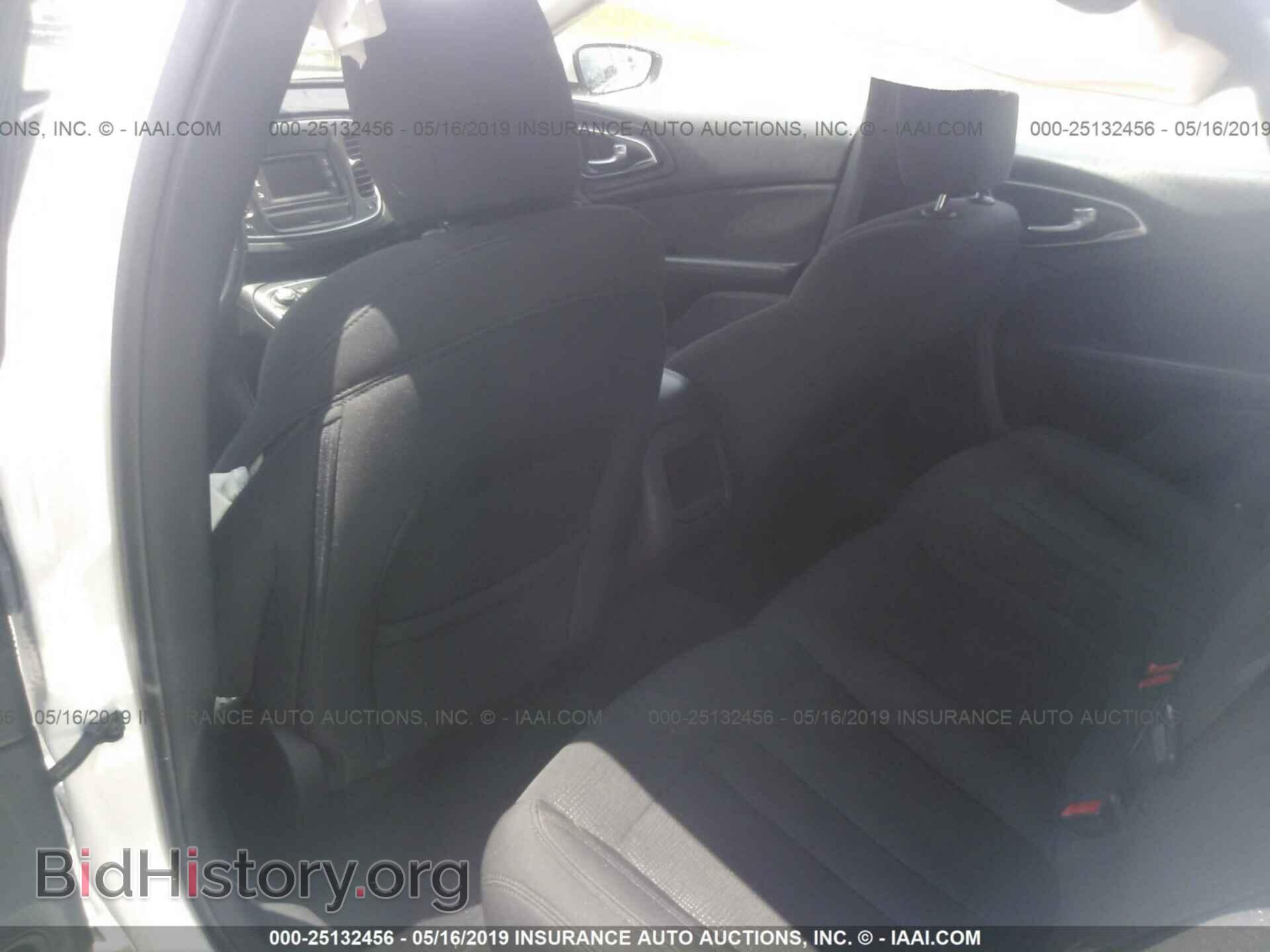 2016 CHRYSLER 200 - VIN: 1C3CCCAB0GN154490 - Photo 8