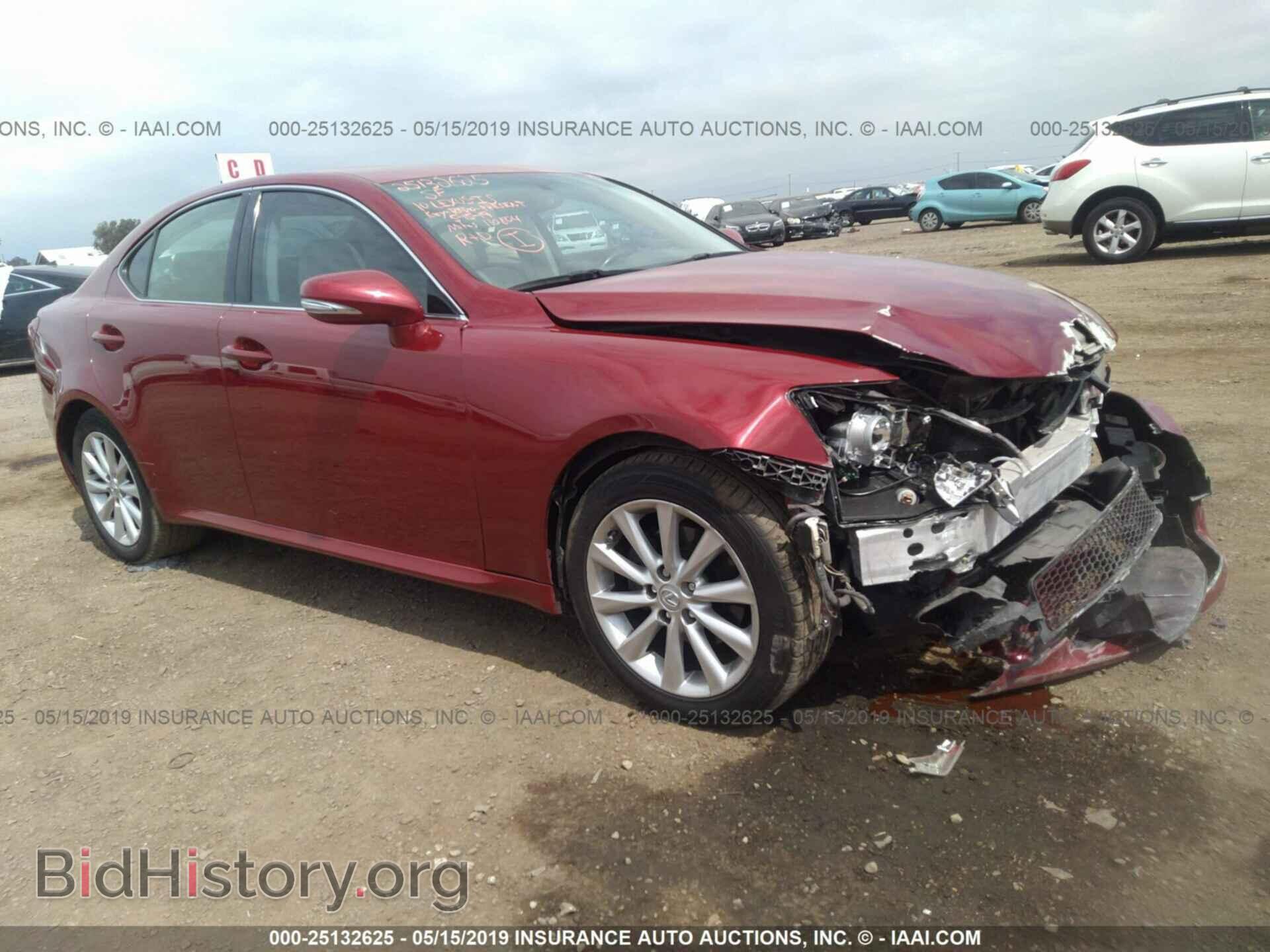 Photo JTHBF5C2XA5128881 - LEXUS IS 2010