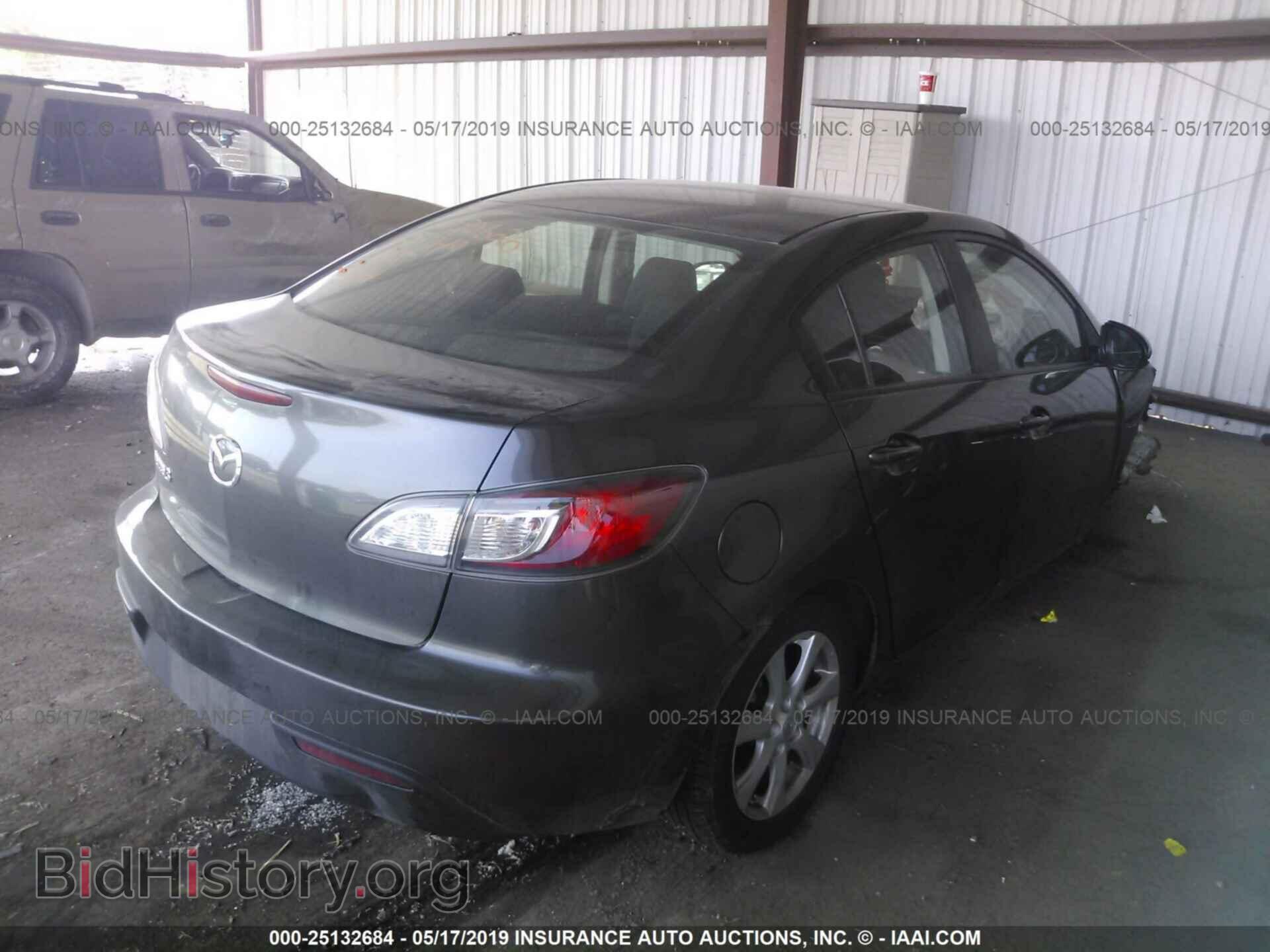 2011 MAZDA 3 - VIN: JM1BL1VF5B1451845 - Фото 4