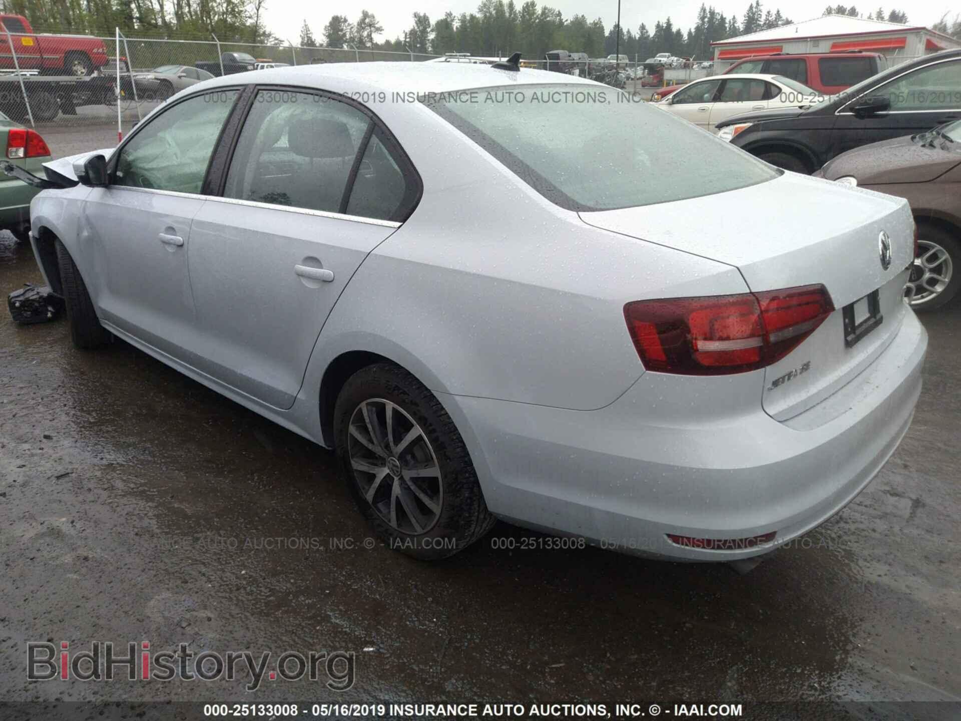 2017 VOLKSWAGEN JETTA - VIN: 3VWDB7AJ2HM254388 - Фото 3