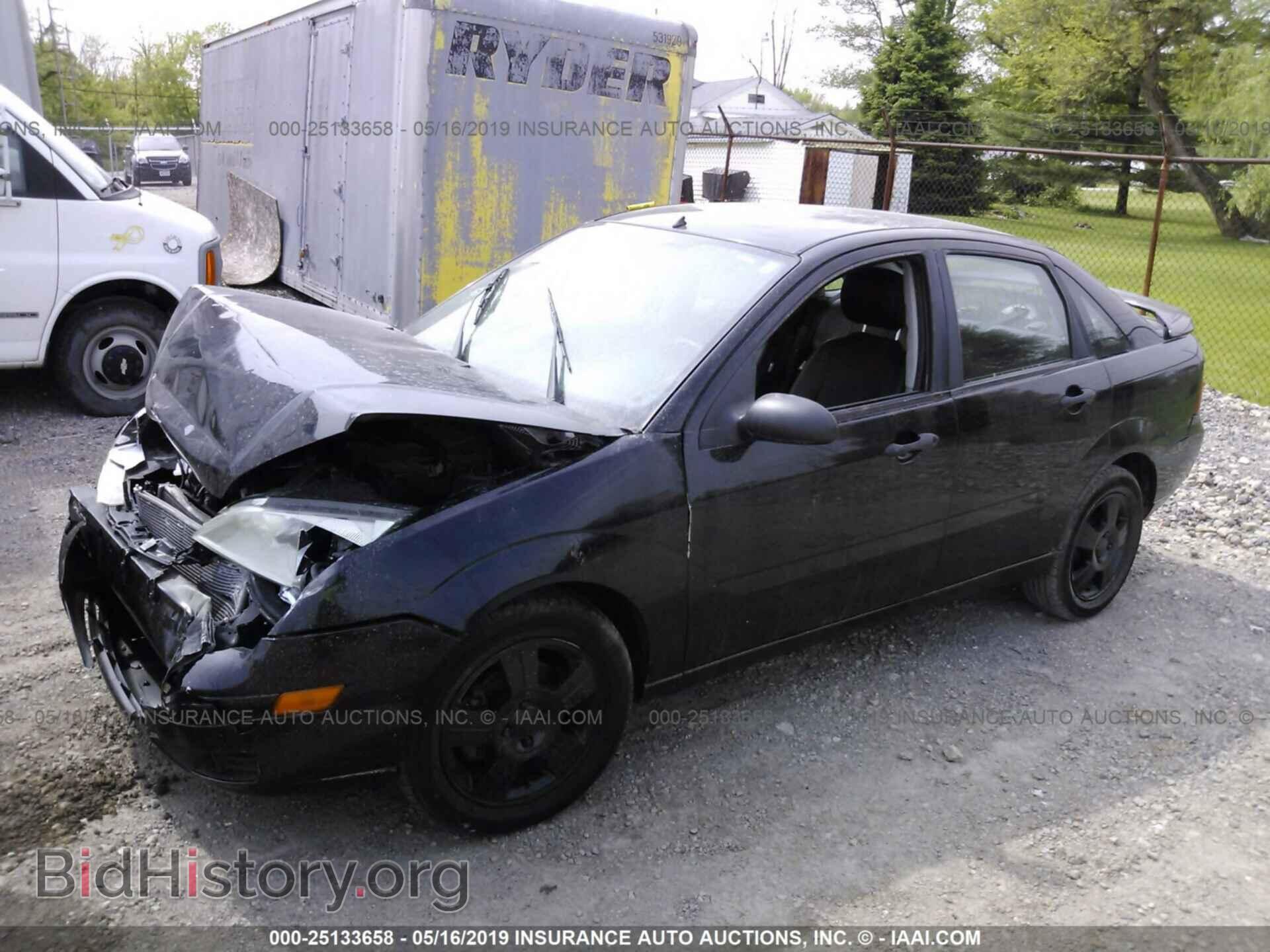 2007 FORD FOCUS - VIN: 1FAFP34N97W157312 - Фото 2