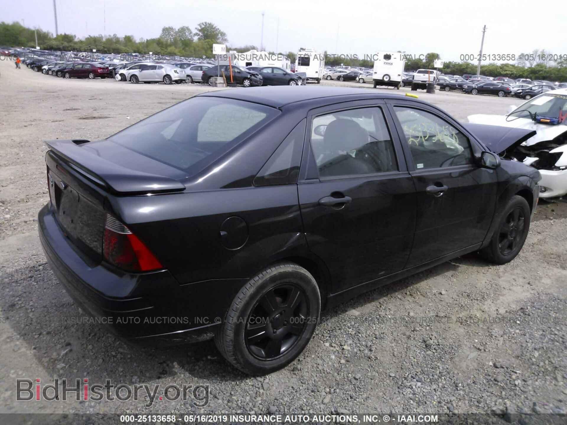 2007 FORD FOCUS - VIN: 1FAFP34N97W157312 - Фото 4