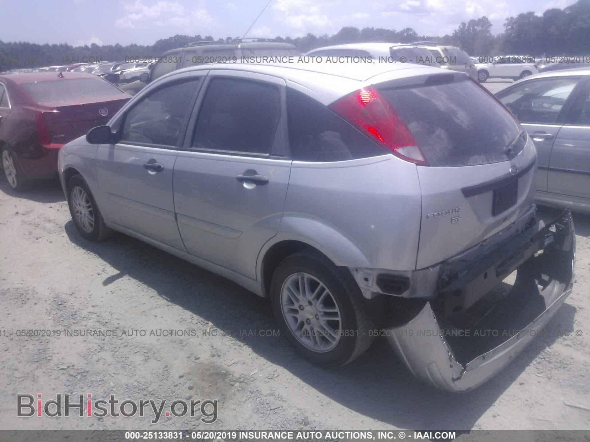 2007 FORD FOCUS - VIN: 1FAFP37N57W203875 - Фото 3