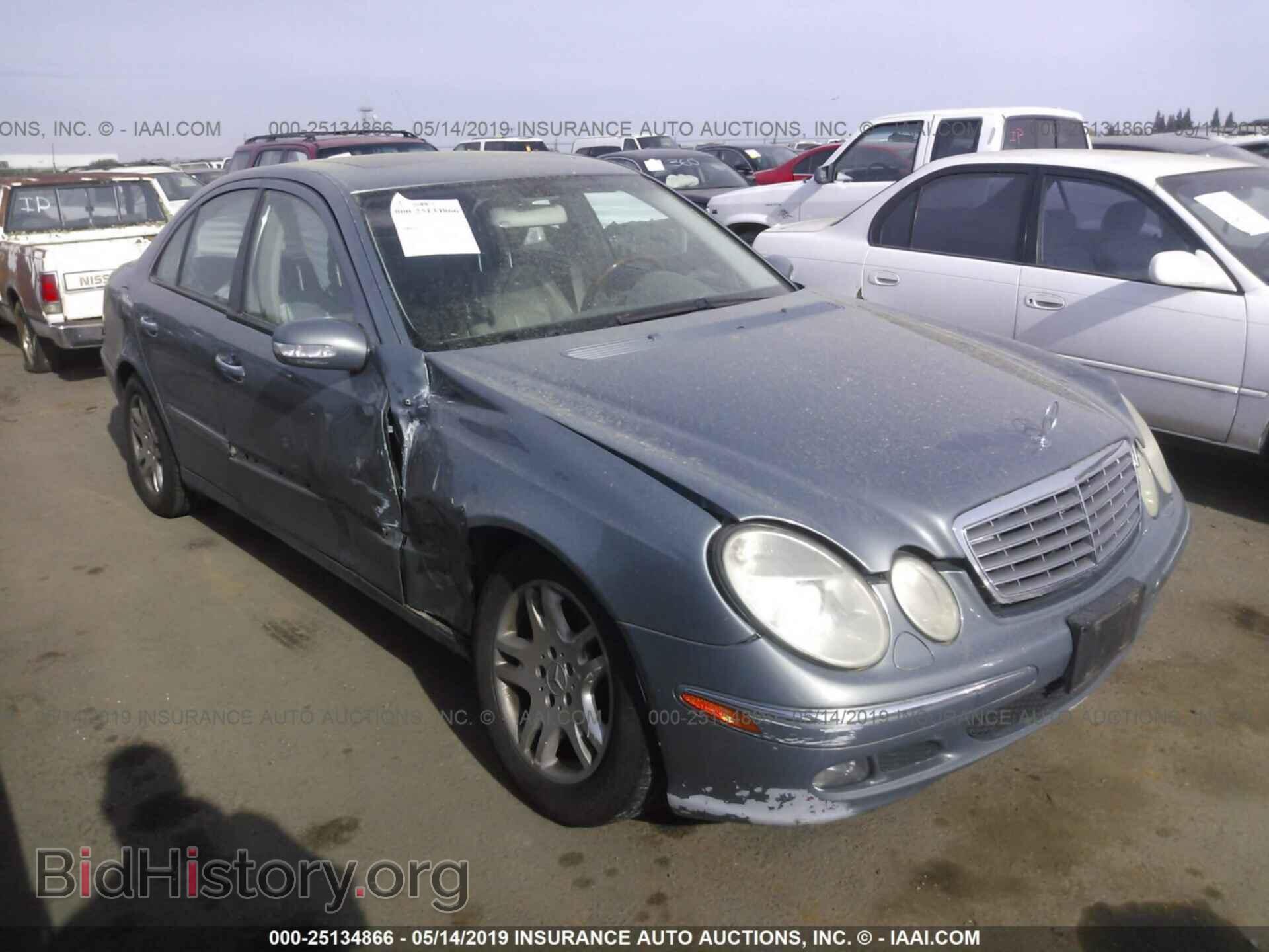 Photo WDBUF65J85A696028 - MERCEDES-BENZ E 2005