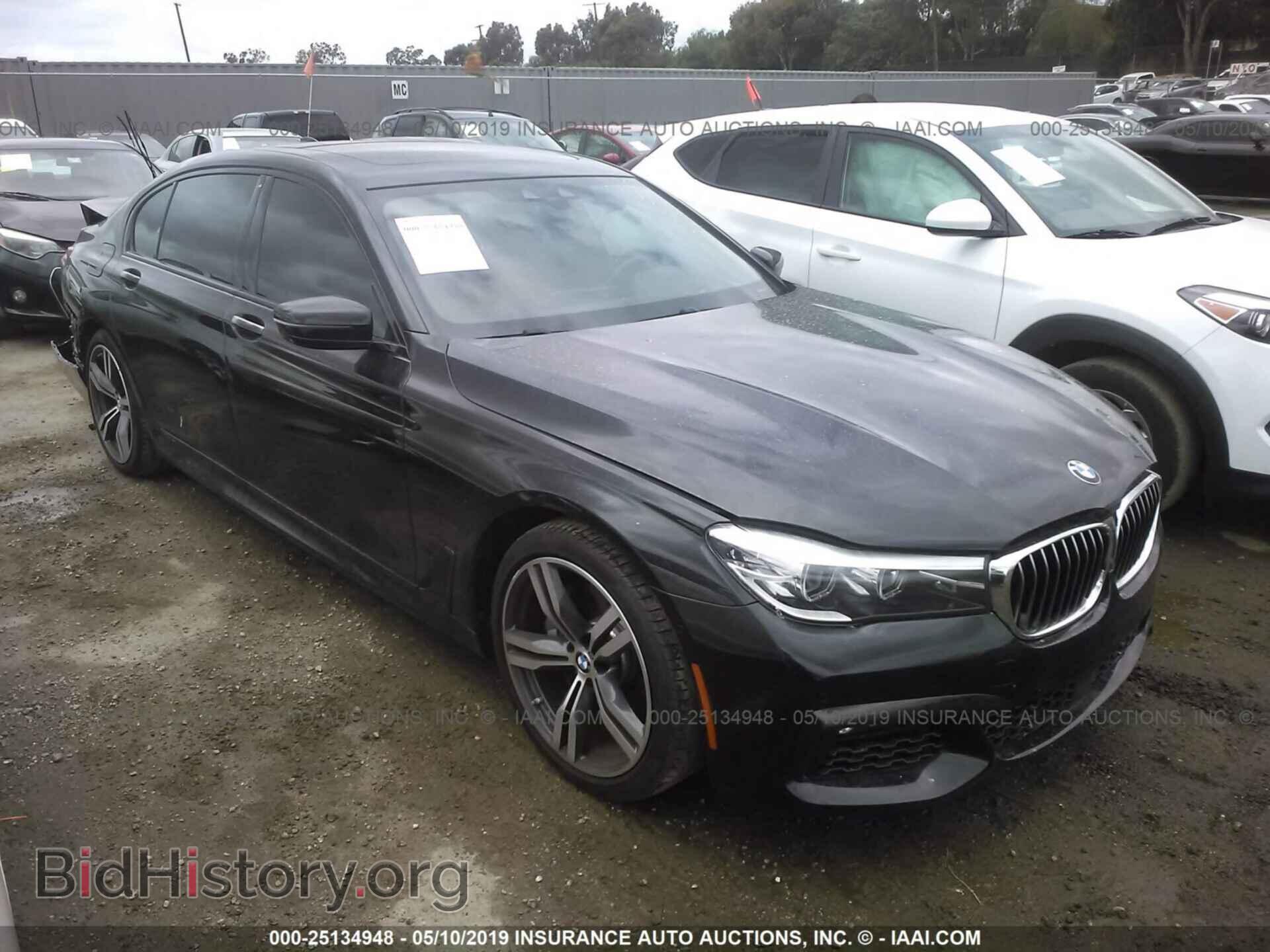 Photo WBA7E2C55GG738796 - BMW 740 2016
