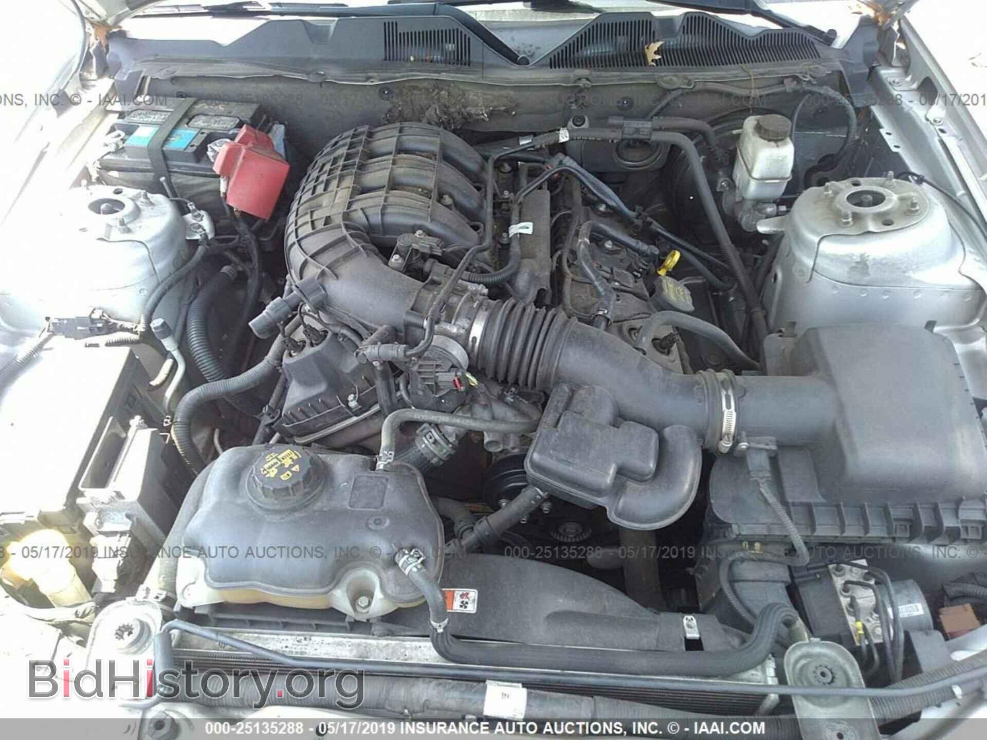 2011 FORD MUSTANG - VIN: 1ZVBP8AM8B5144502 - Фото 10