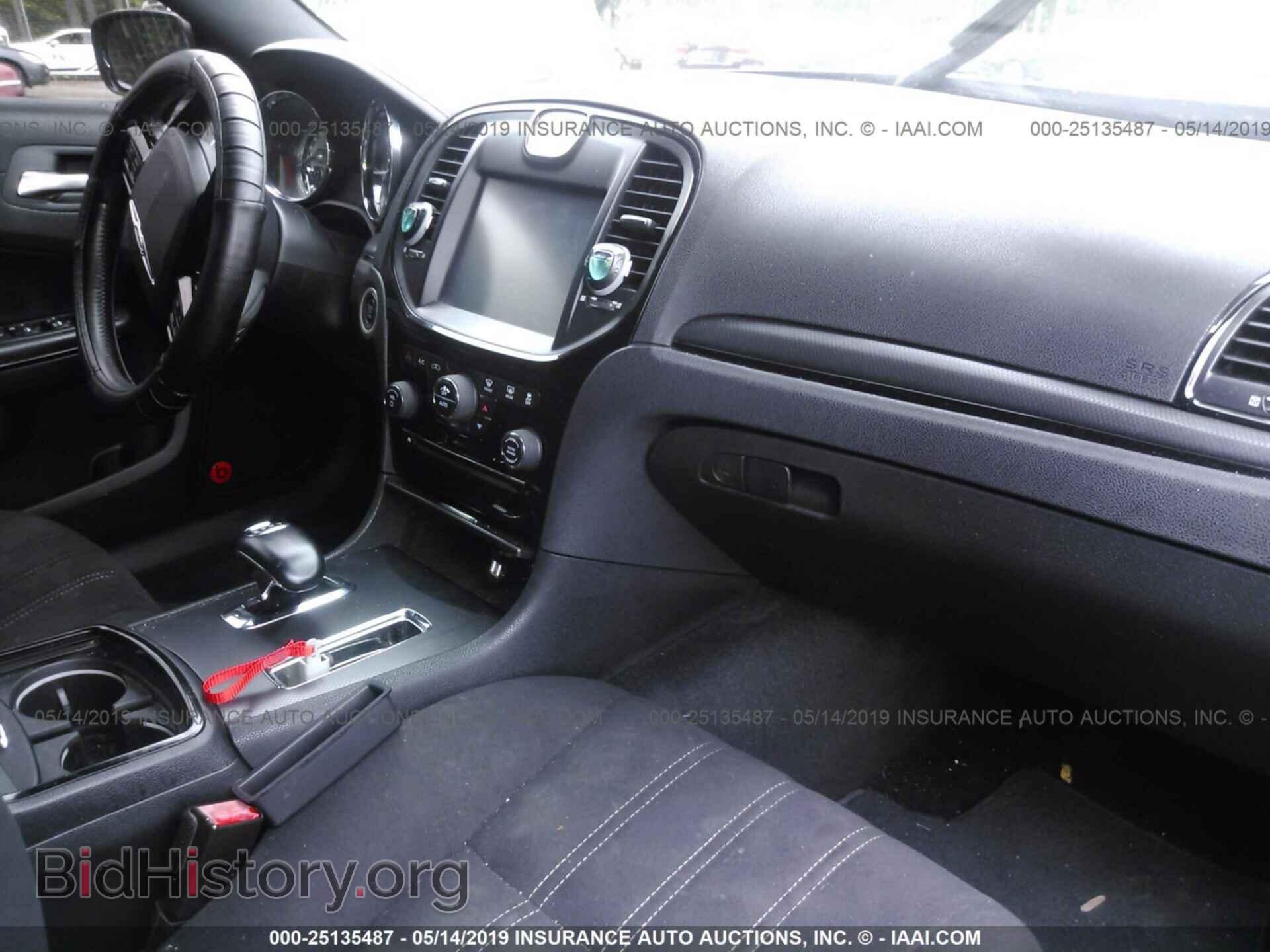2012 CHRYSLER 300 - VIN: 2C3CCABG0CH195400 - Фото 5