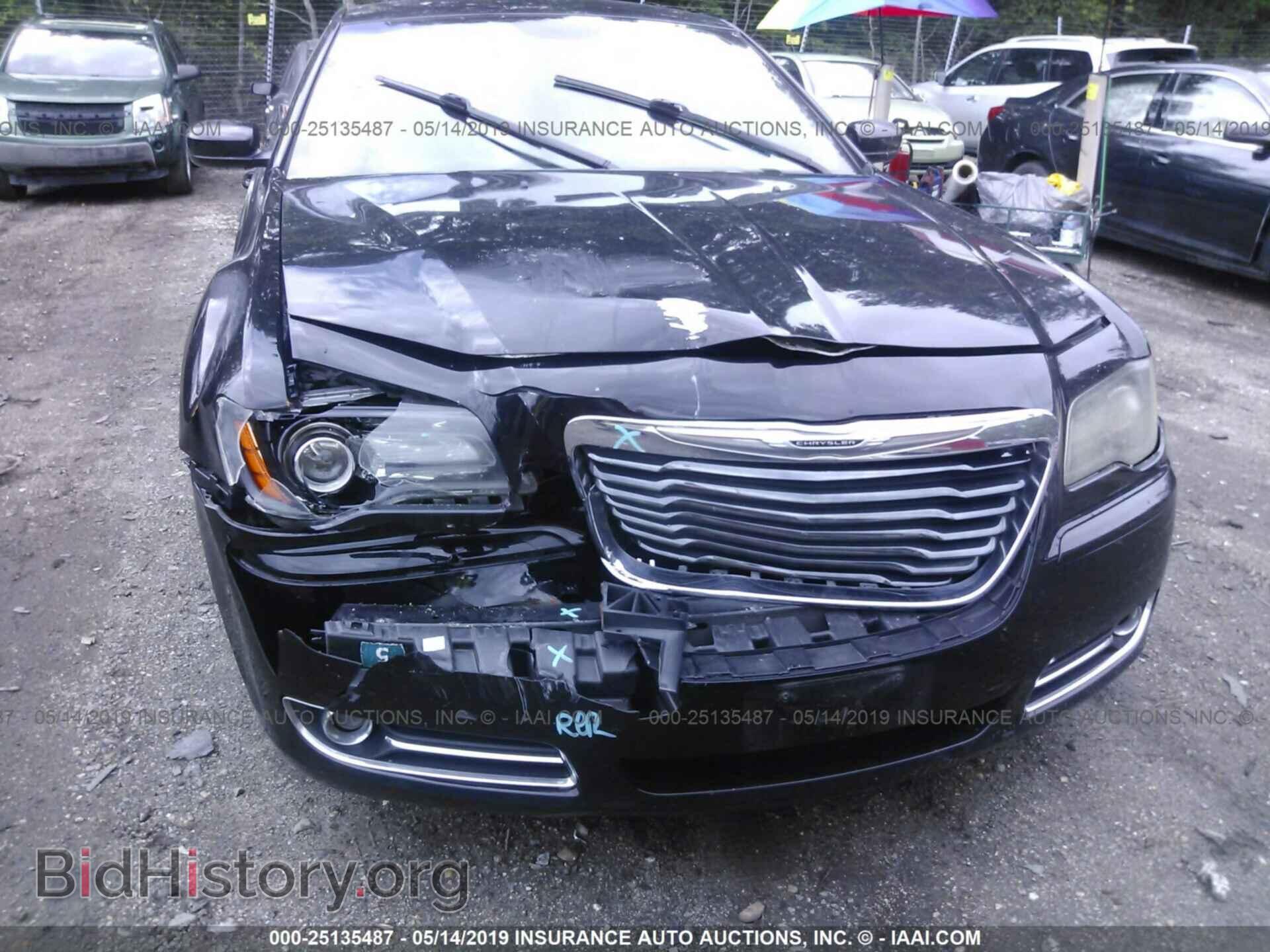 2012 CHRYSLER 300 - VIN: 2C3CCABG0CH195400 - Фото 6