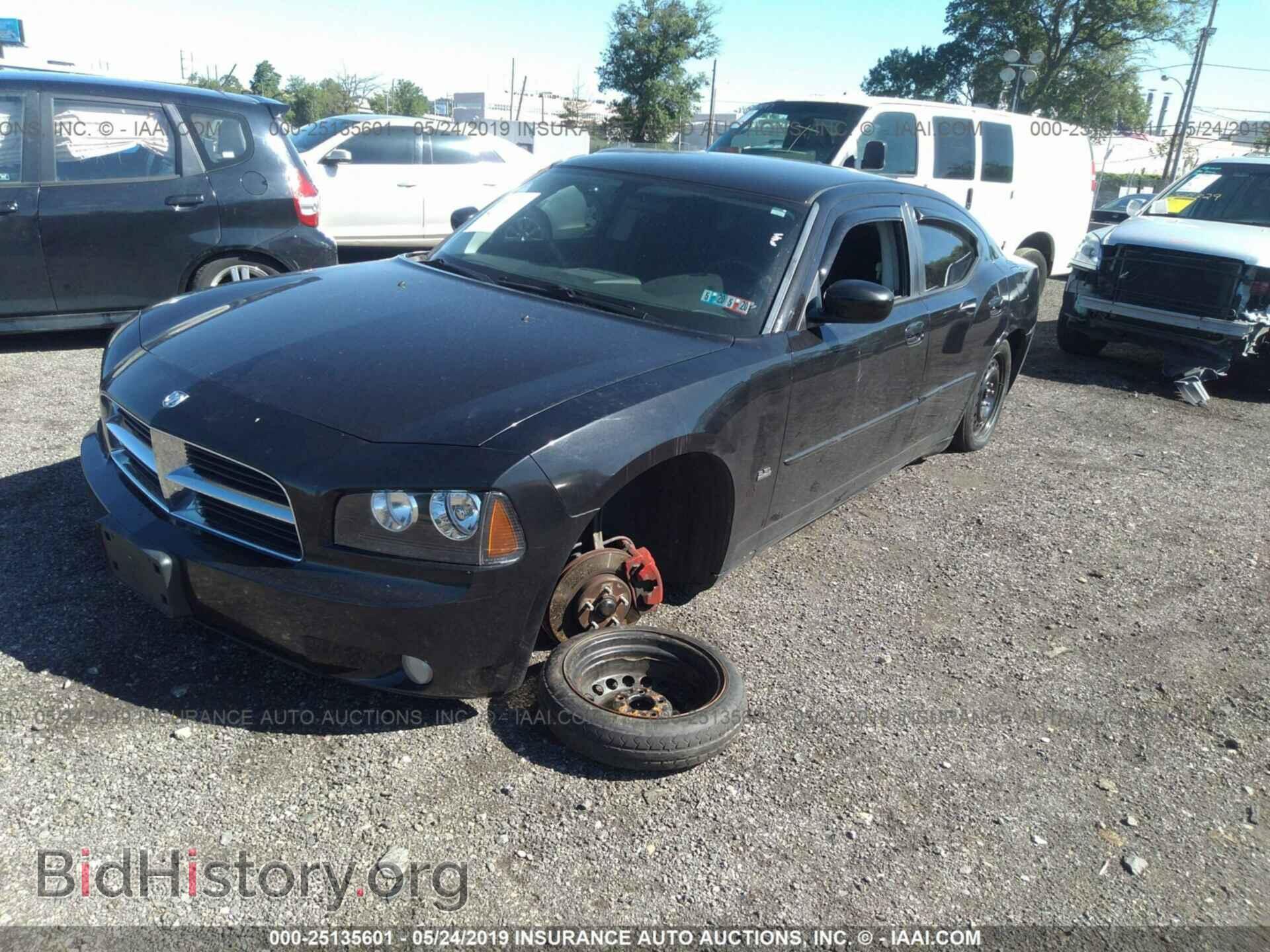 2010 DODGE CHARGER - VIN: 2B3CA3CV2AH243844 - Фото 2