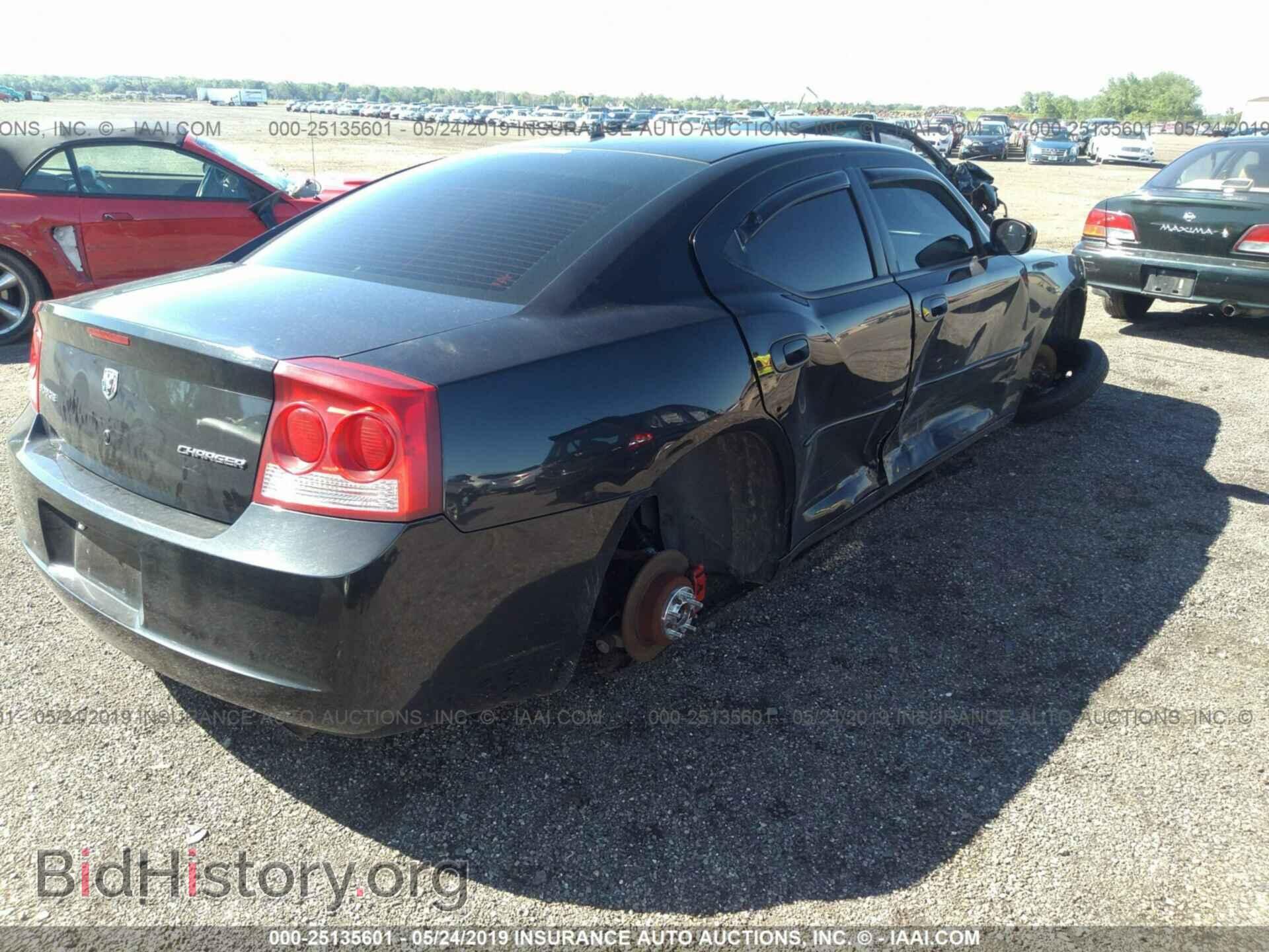 2010 DODGE CHARGER - VIN: 2B3CA3CV2AH243844 - Фото 4