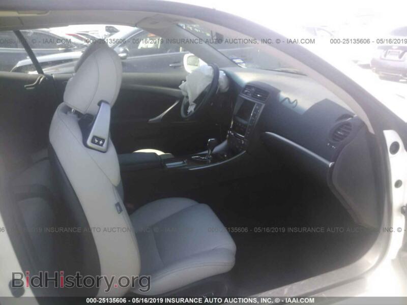 2011 Lexus IS (VIN JTHFF2C27B2519859) — фото 5 из 10