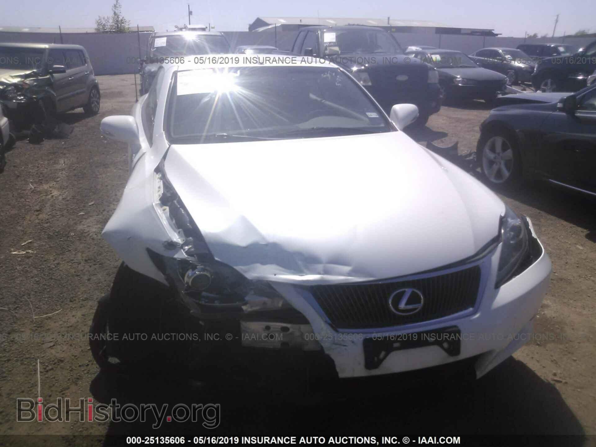 2011 LEXUS IS - VIN: JTHFF2C27B2519859 - Фото 6