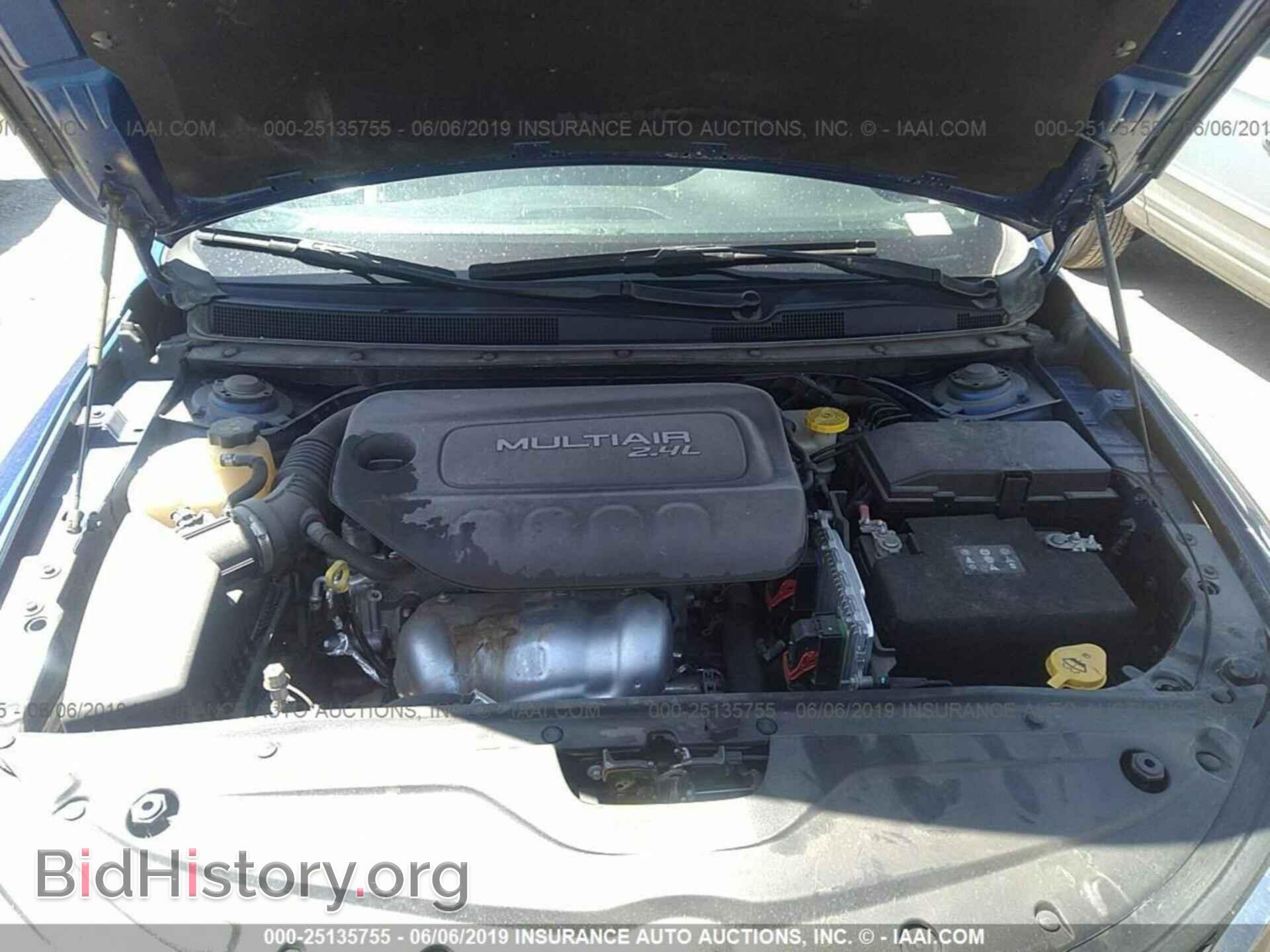 2015 CHRYSLER 200 - VIN: 1C3CCCAB3FN608939 - Photo 10