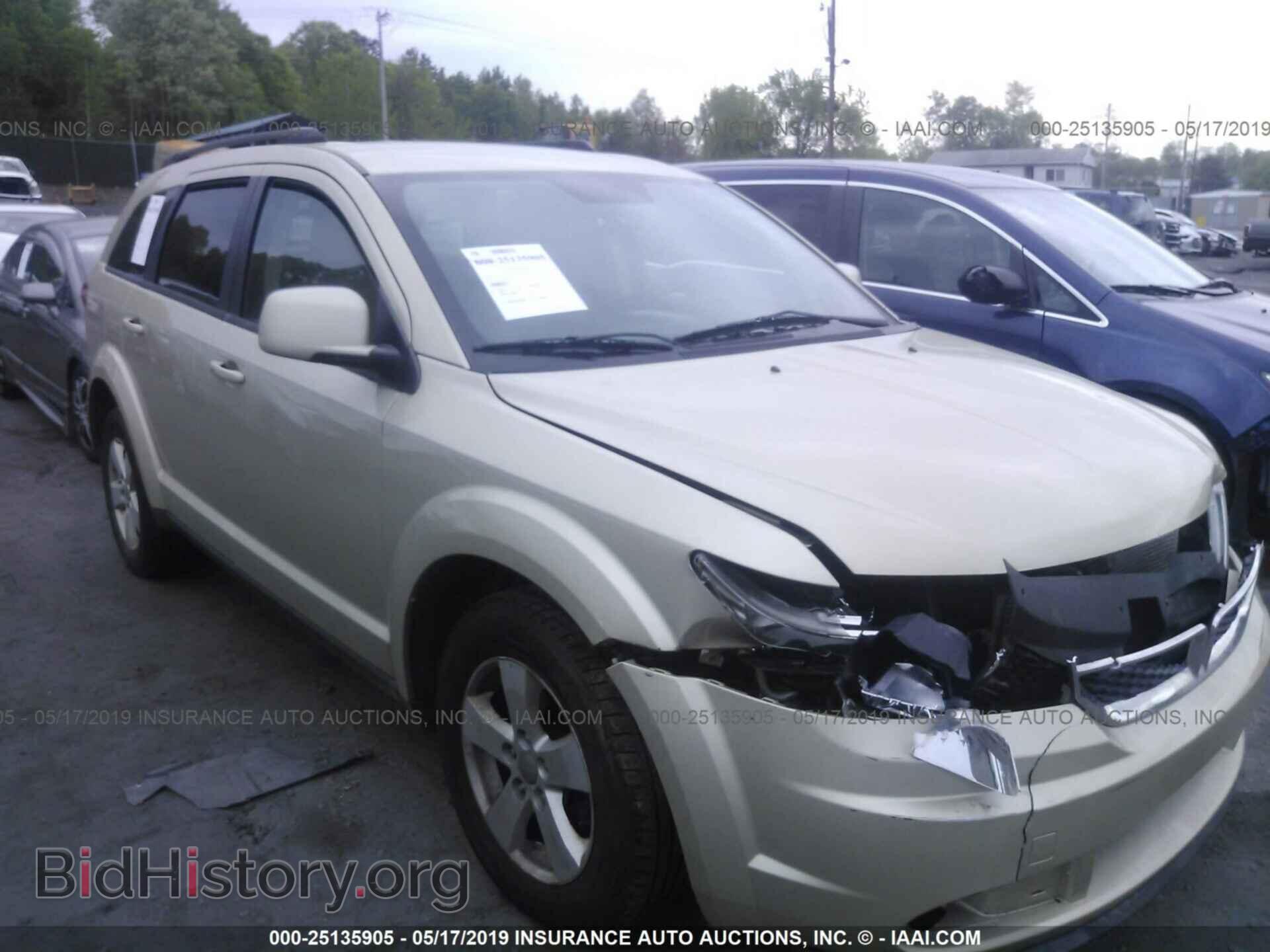 Фотография 3D4PH1FG4BT522852 - DODGE JOURNEY 2011