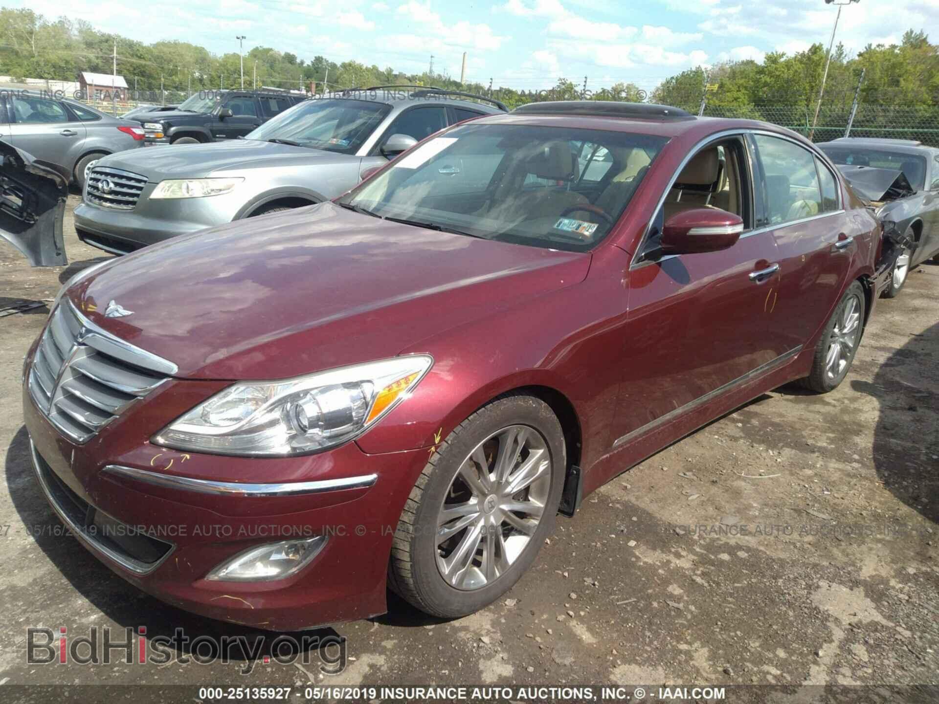 2012 HYUNDAI GENESIS - VIN: KMHGC4DF4CU211089 - Фото 2