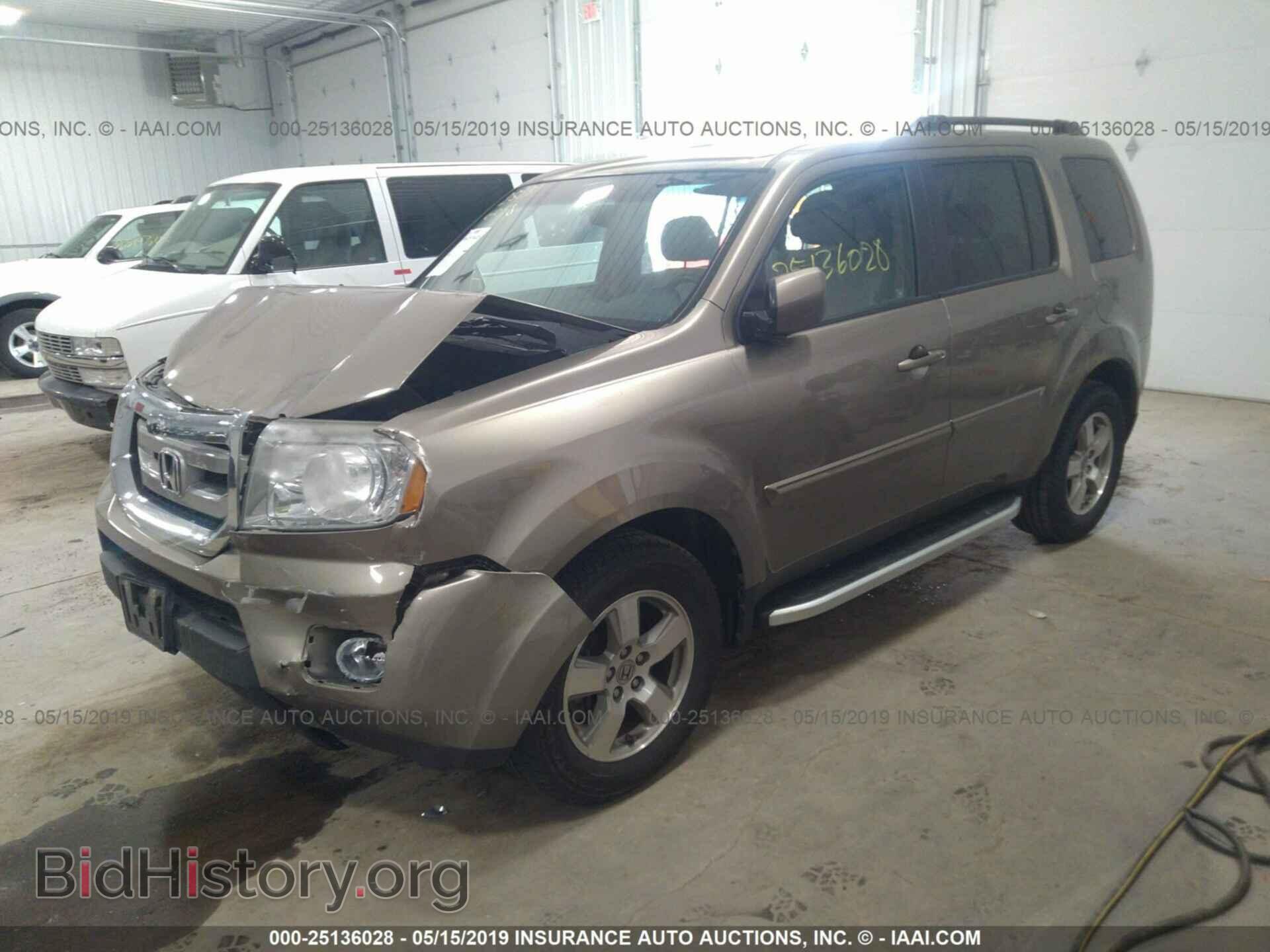 2011 HONDA PILOT - VIN: 5FNYF4H61BB055756 - Фото 2