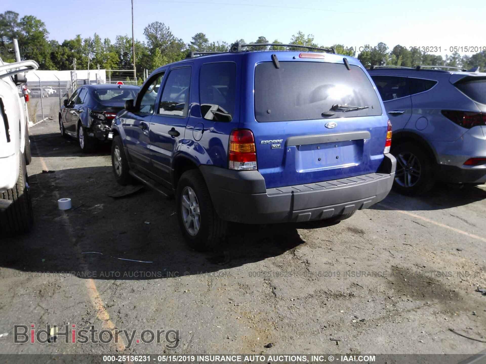2005 FORD ESCAPE - VIN: 1FMYU93105DA10748 - Фото 3