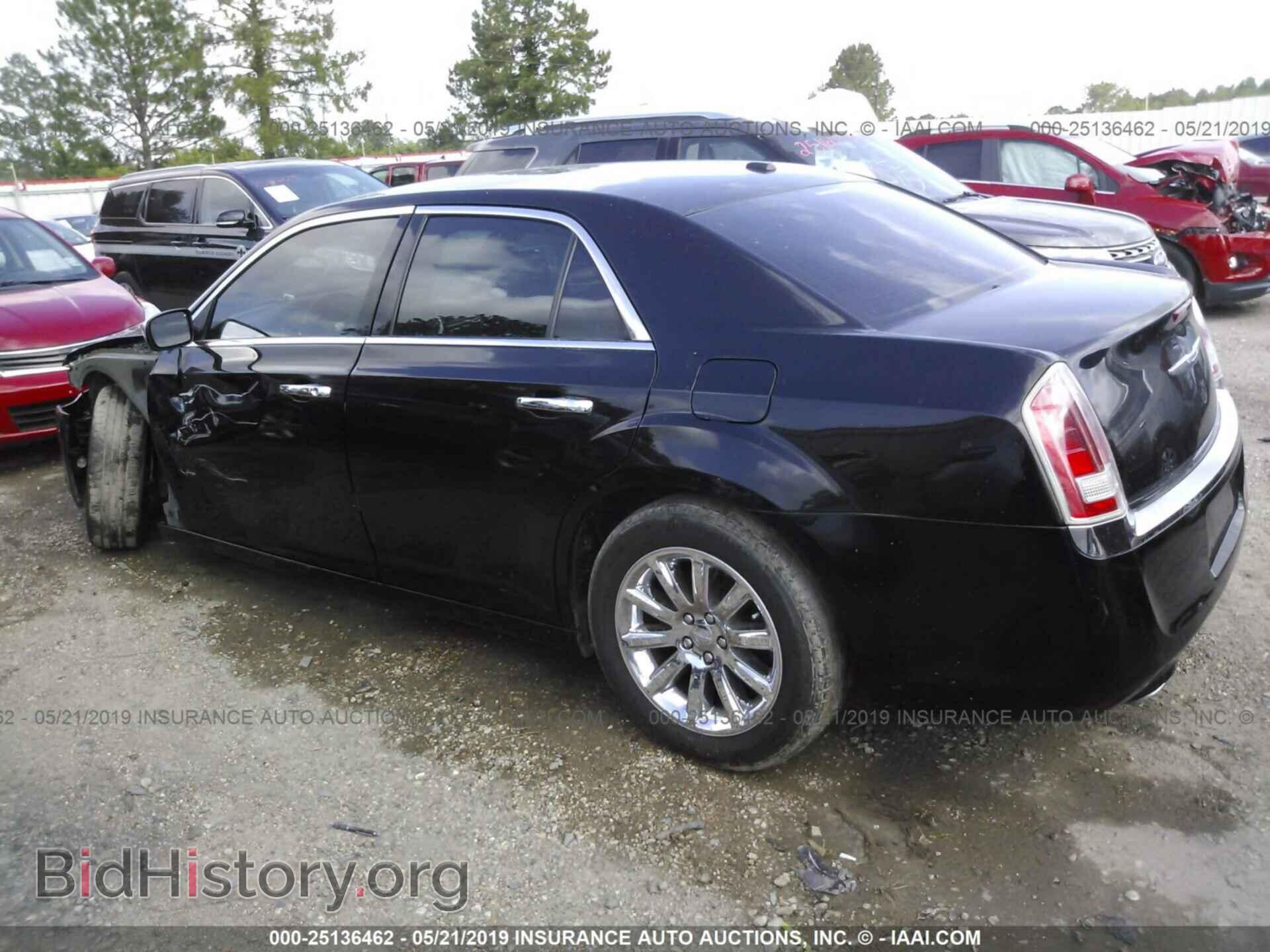 2012 CHRYSLER 300 - VIN: 2C3CCACGXCH123795 - Photo 3