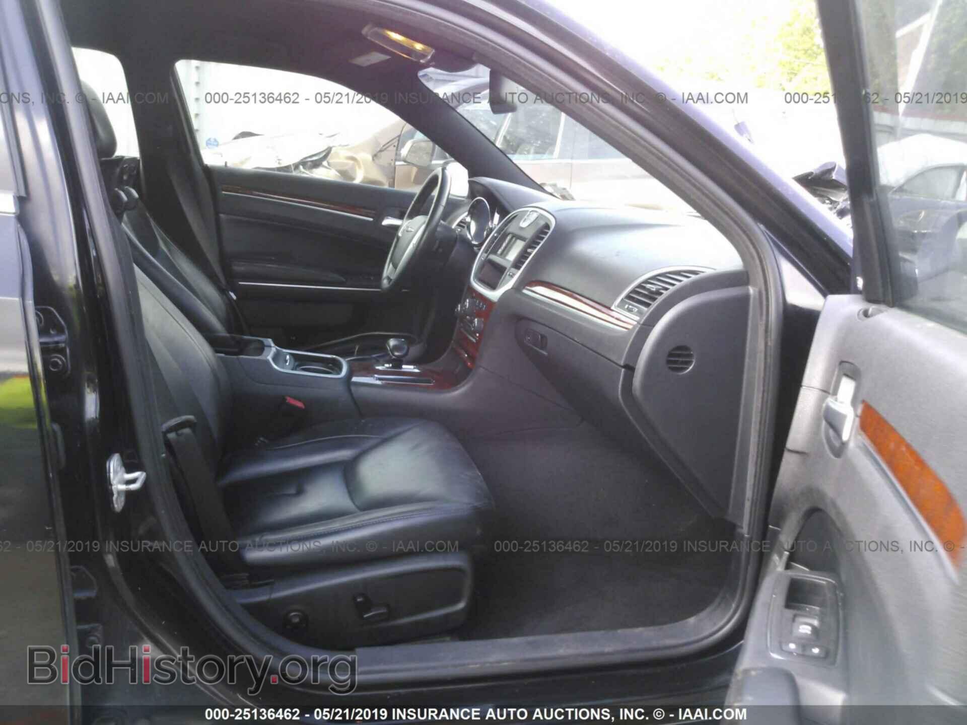 2012 CHRYSLER 300 - VIN: 2C3CCACGXCH123795 - Photo 5