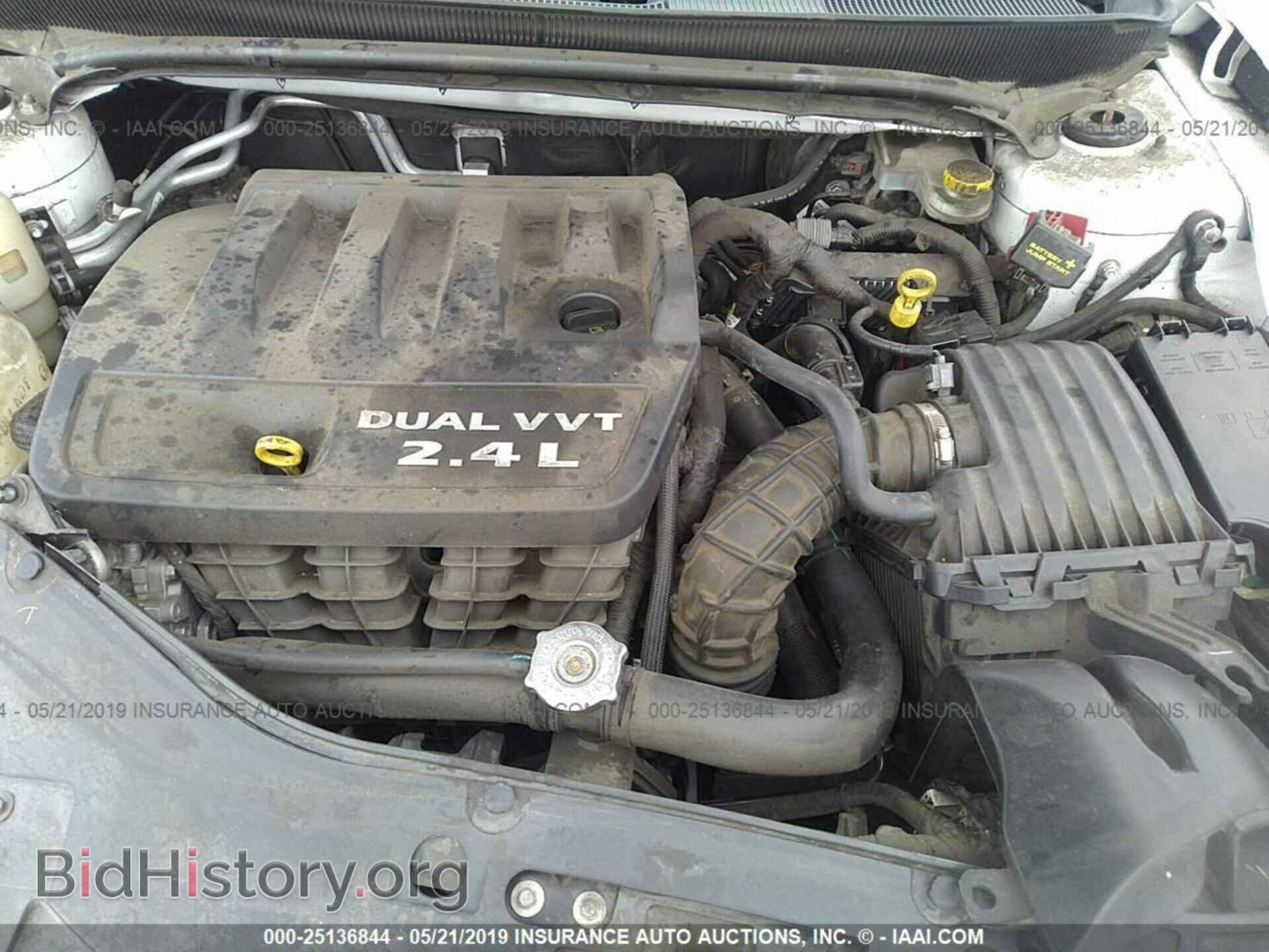 2012 CHRYSLER 200 - VIN: 1C3CCBAB2CN130518 - Photo 10