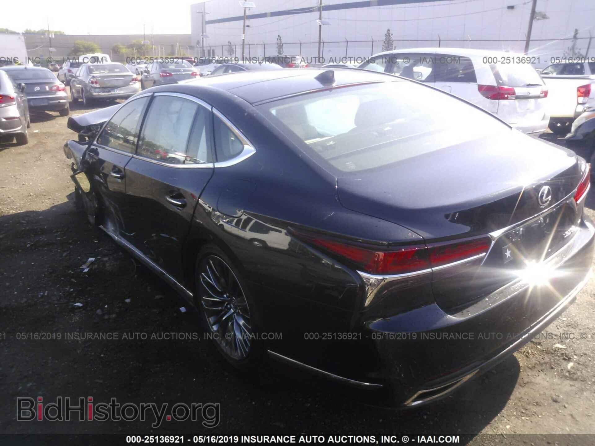2018 LEXUS LS - VIN: JTHC5LFF3J5003019 - Фото 3