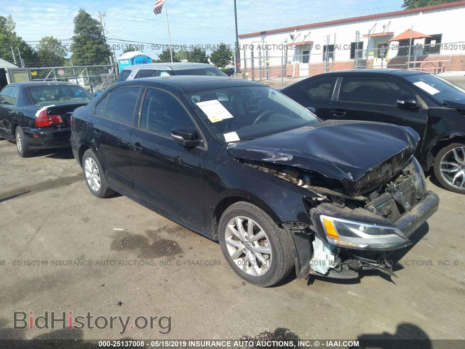 Фотография 3VWDX7AJ3CM346099 - VOLKSWAGEN JETTA 2012