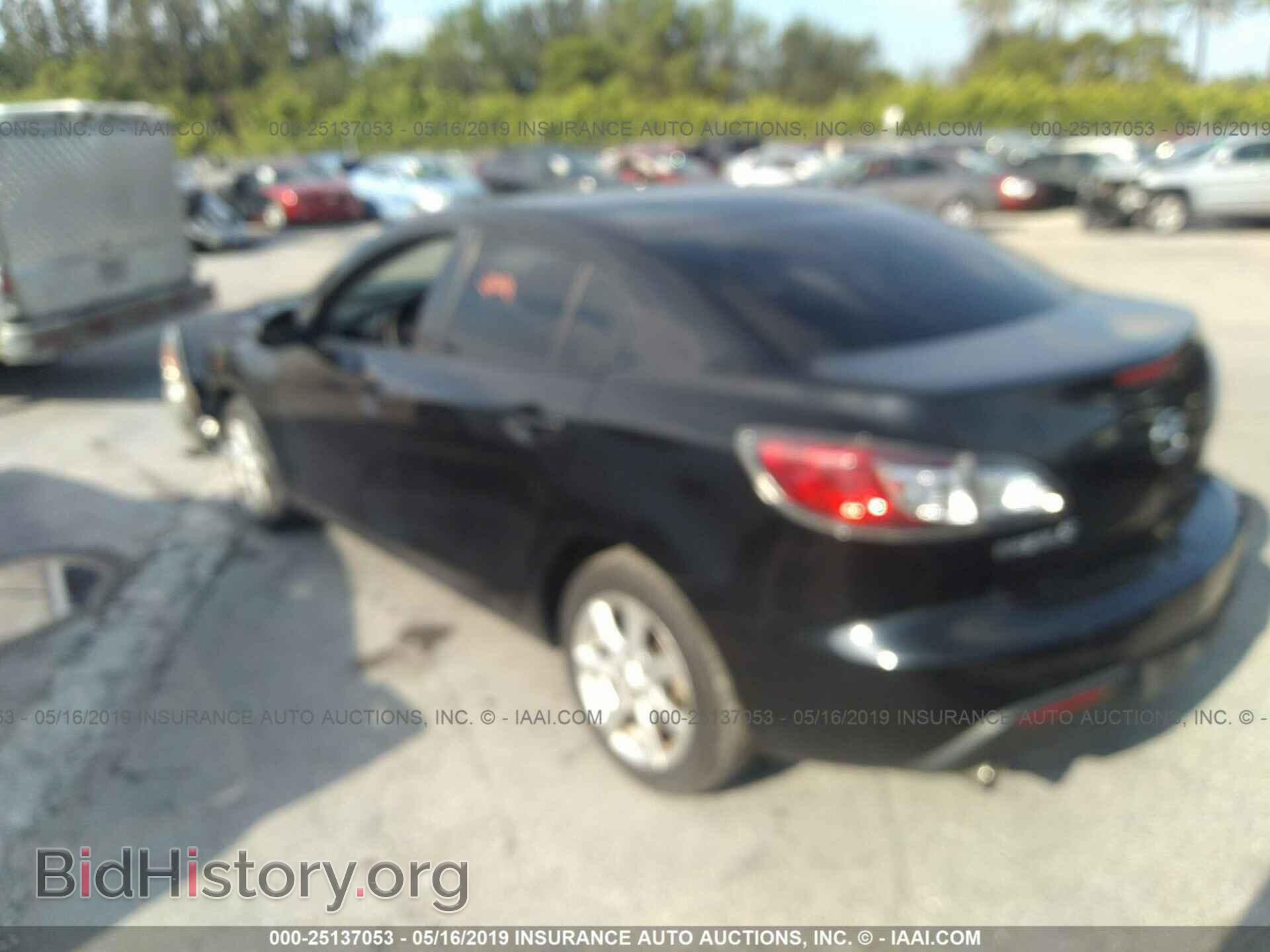 2011 MAZDA 3 - VIN: JM1BL1VF8B1477520 - Photo 3