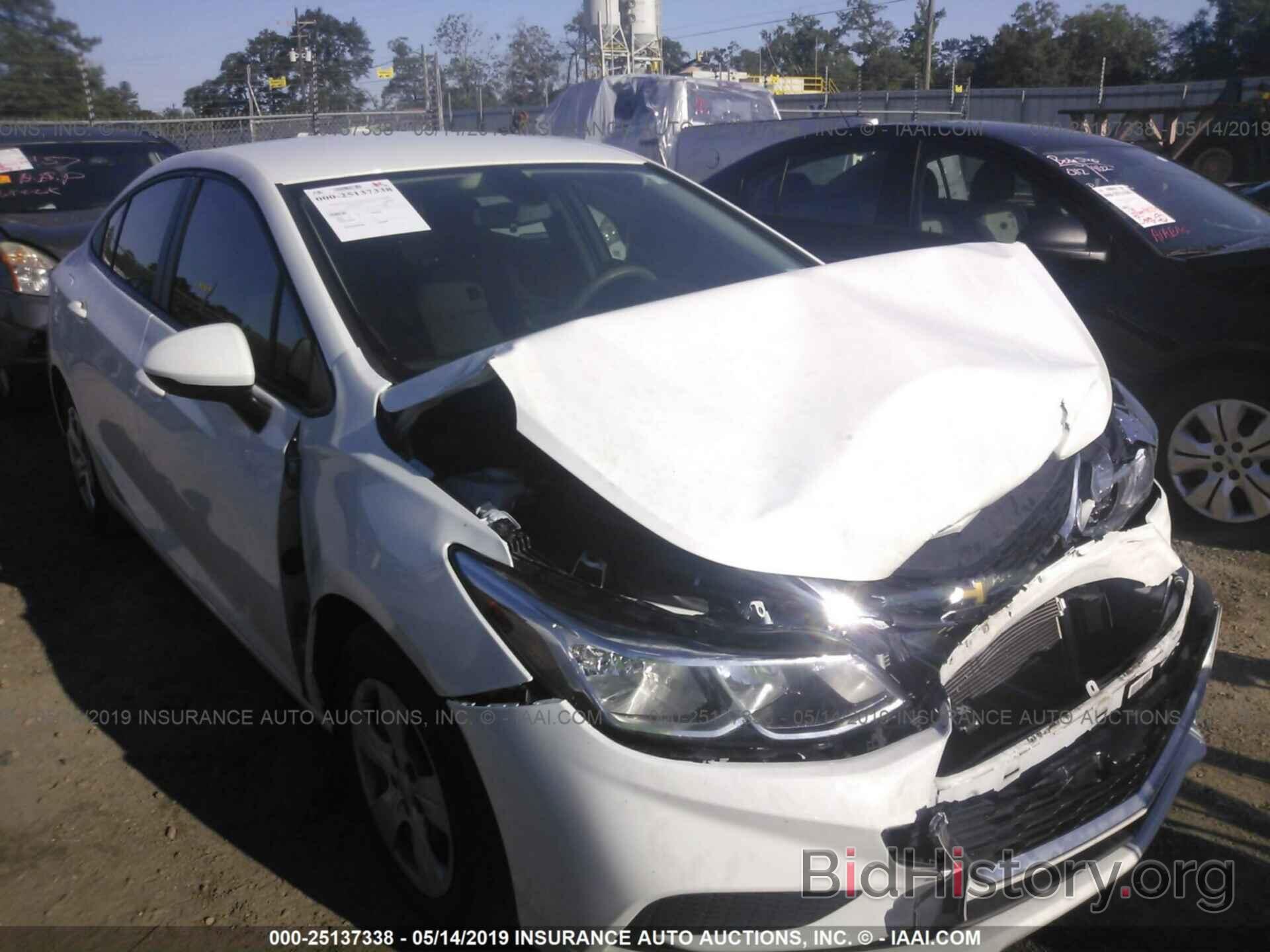 Photo 1G1BC5SM1H7161594 - CHEVROLET CRUZE 2017