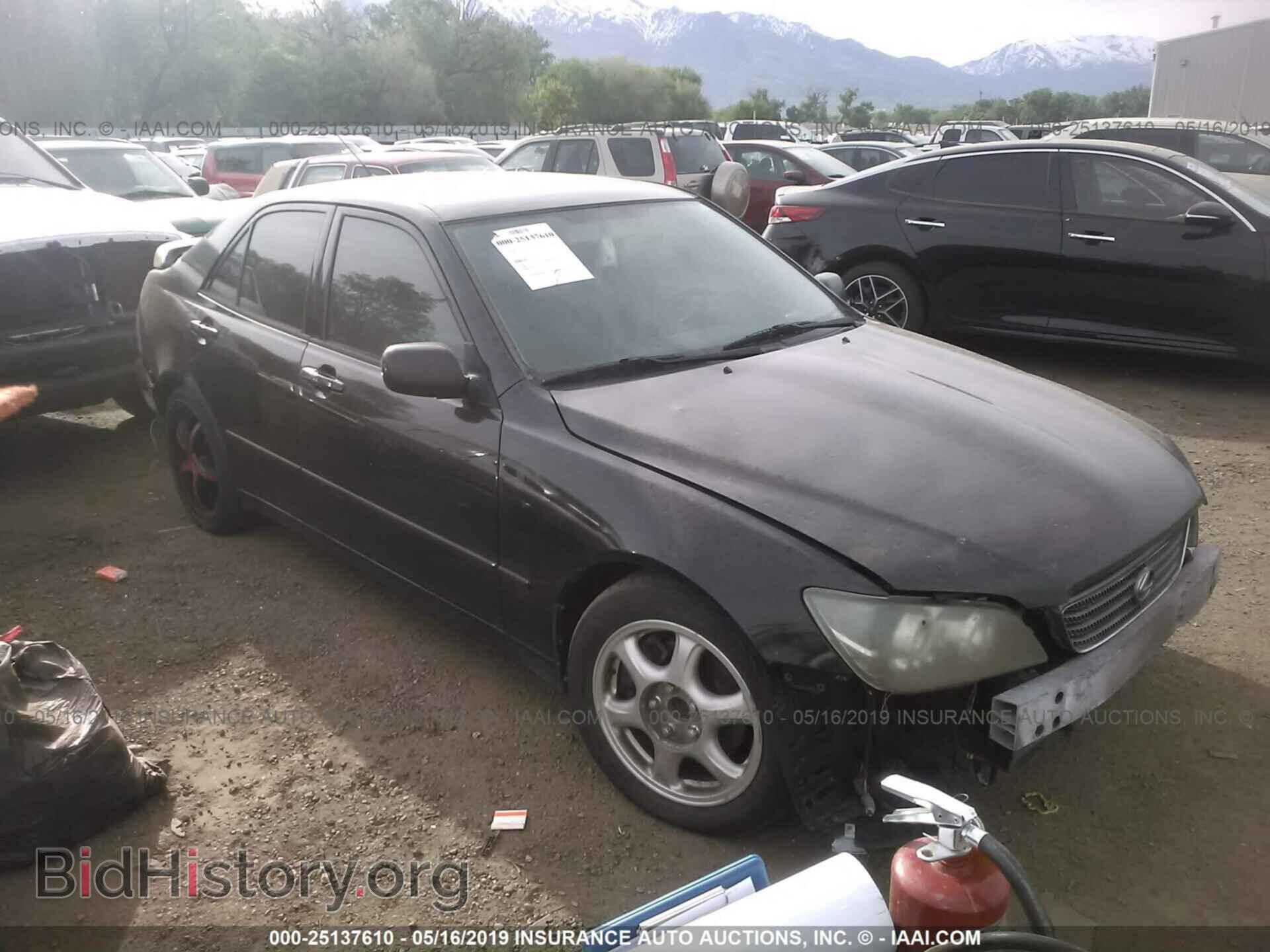 Photo JTHBD182910002404 - LEXUS IS 2001
