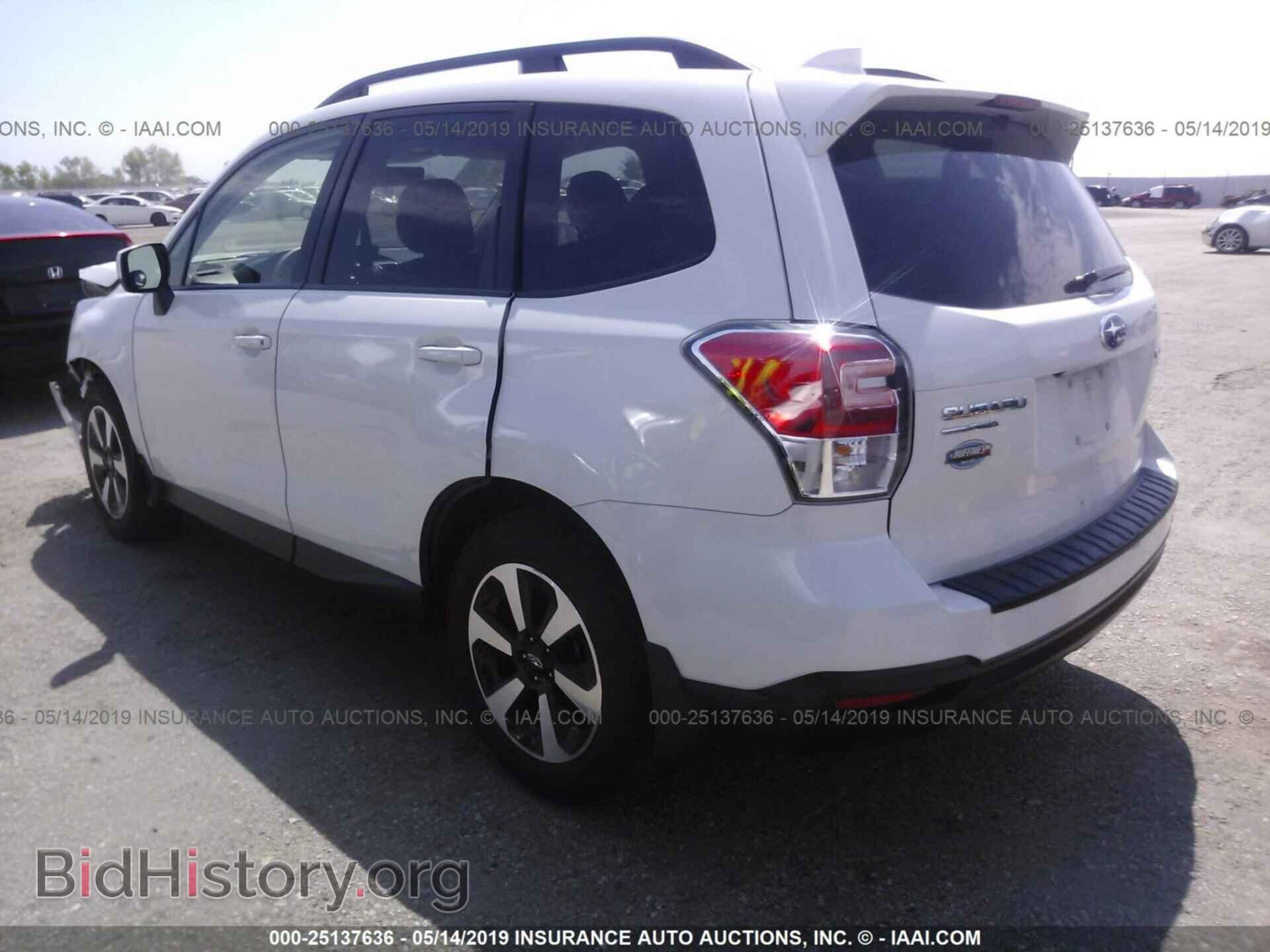 2017 SUBARU FORESTER - VIN: JF2SJAEC3HH416167 - Фото 3