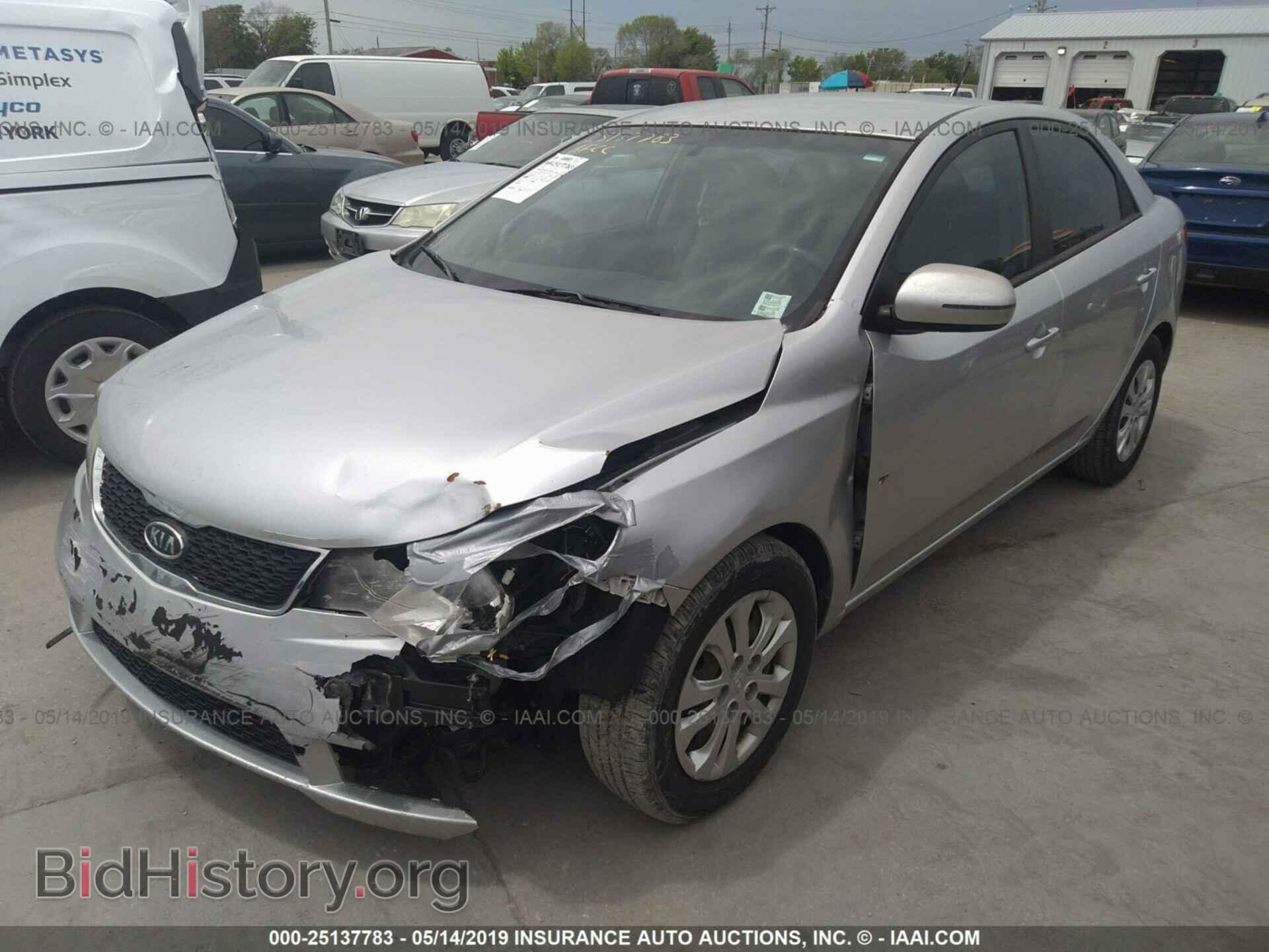 2011 KIA FORTE - VIN: KNAFU4A20B5449252 - Фото 2