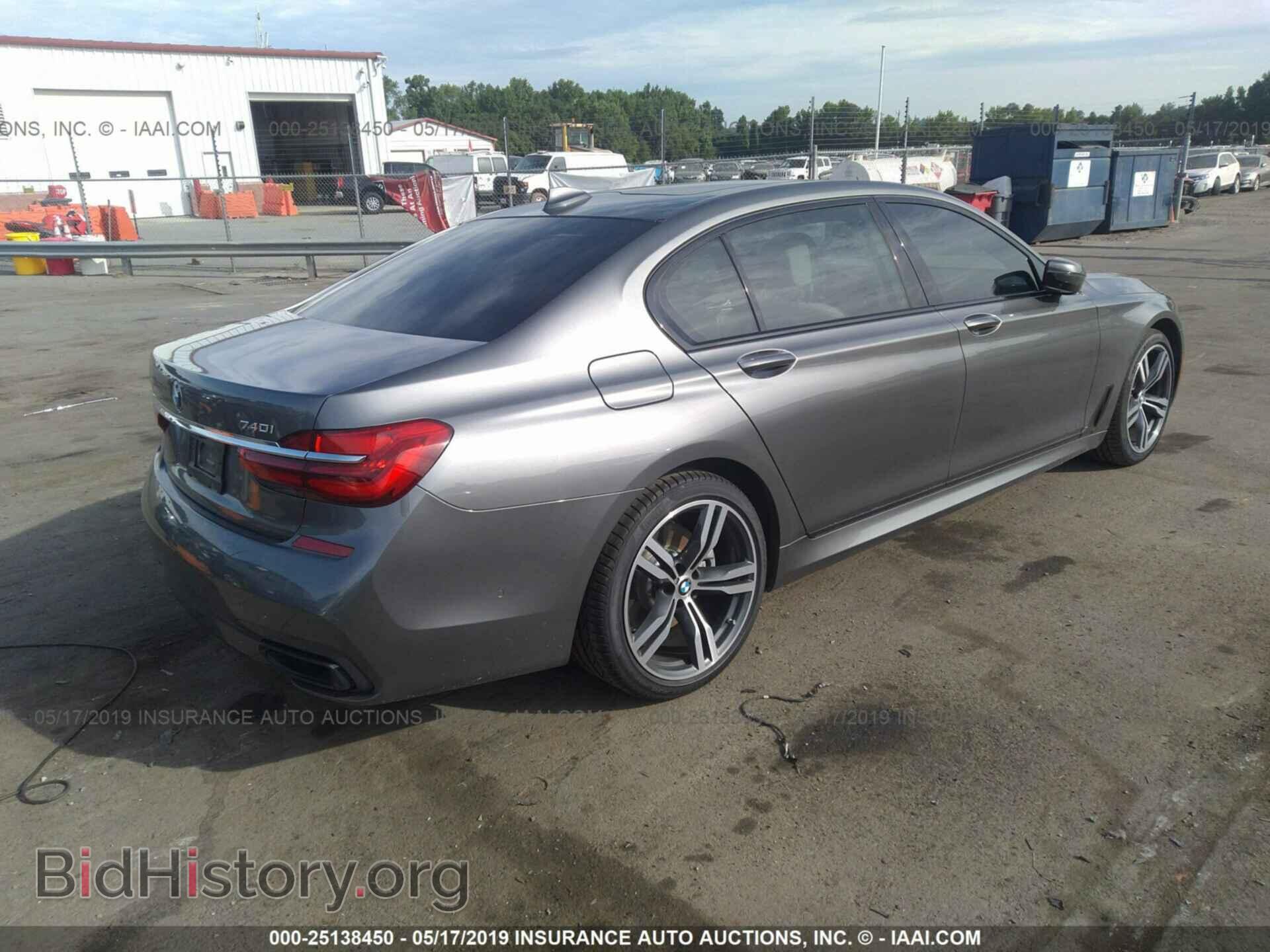 2019 BMW 740 - VIN: WBA7E2C57KB217682 - Фото 4