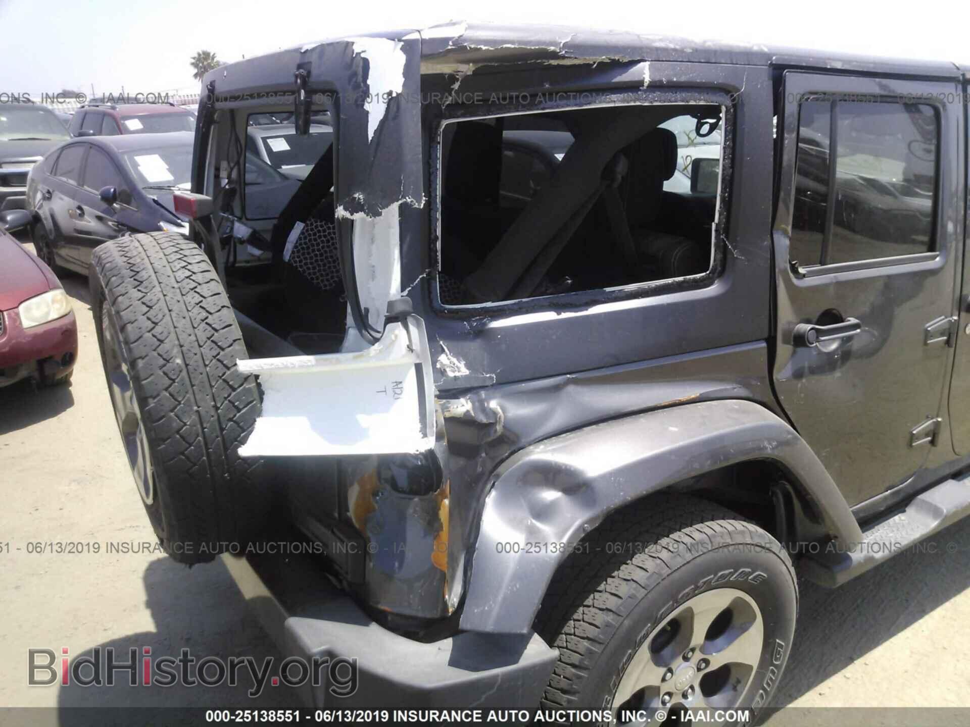 2017 JEEP WRANGLER UNLIMITE - VIN: 1C4BJWEG3HL642964 - Фото 6