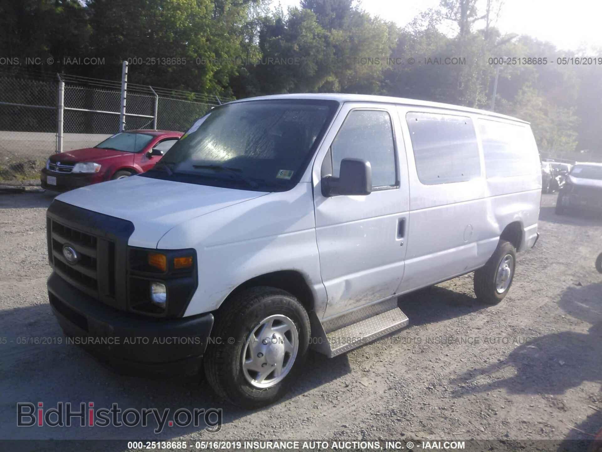 2013 FORD ECONOLINE - VIN: 1FBNE3BL8DDB14850 - Фото 2
