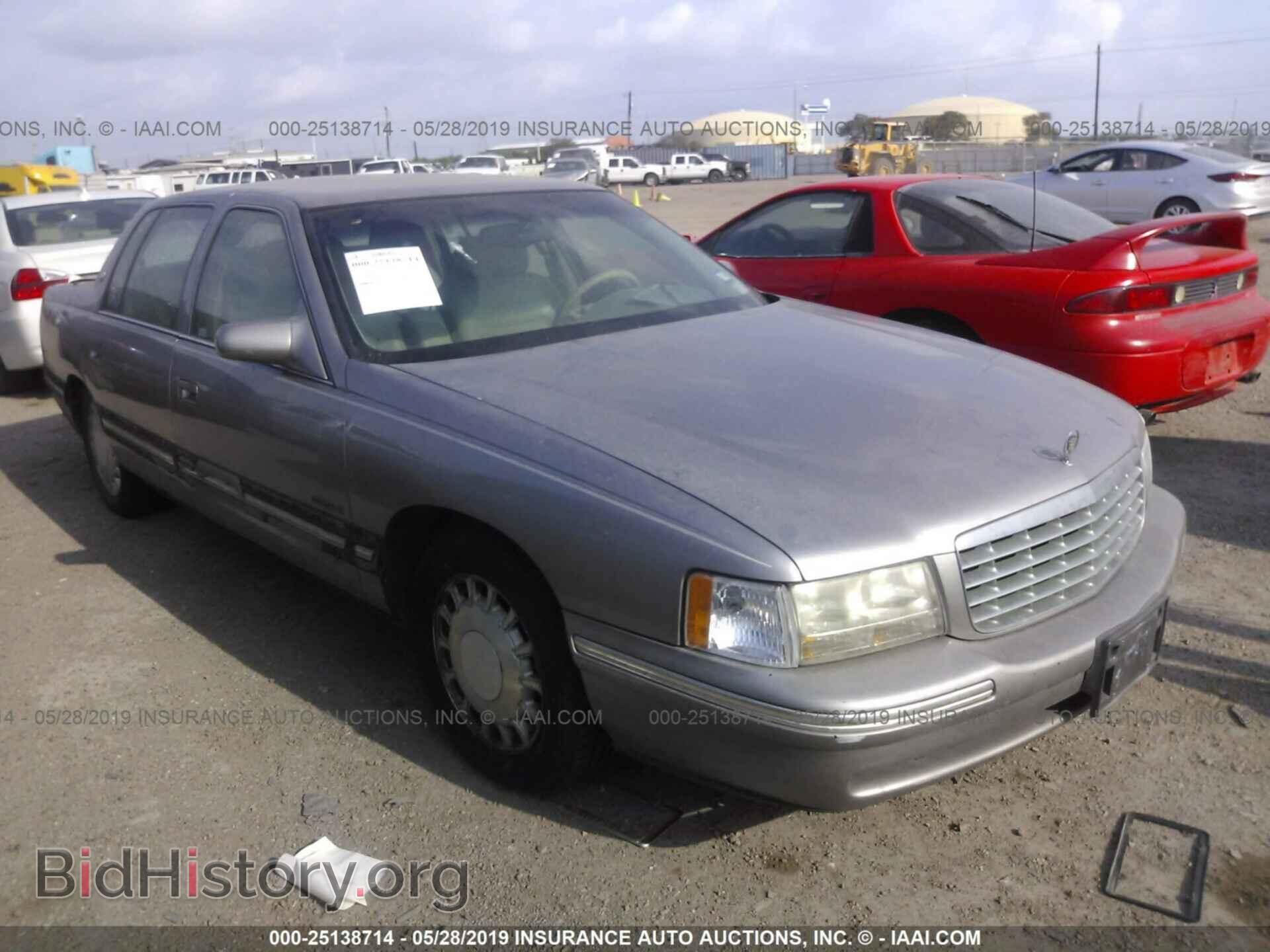 Photo 1G6KD54Y2WU760137 - CADILLAC DEVILLE 1998