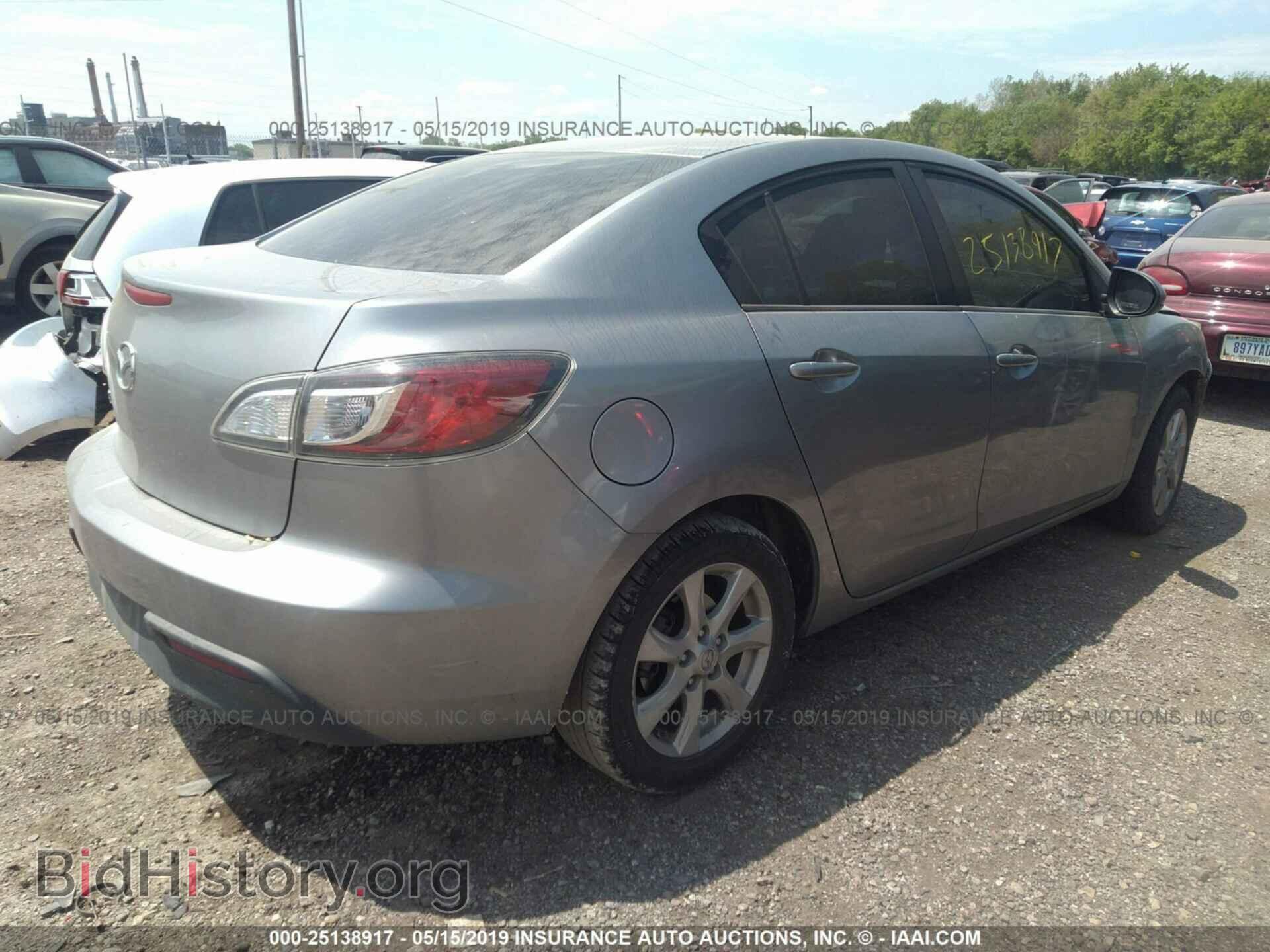 2011 MAZDA 3 - VIN: JM1BL1VF1B1479965 - Photo 4