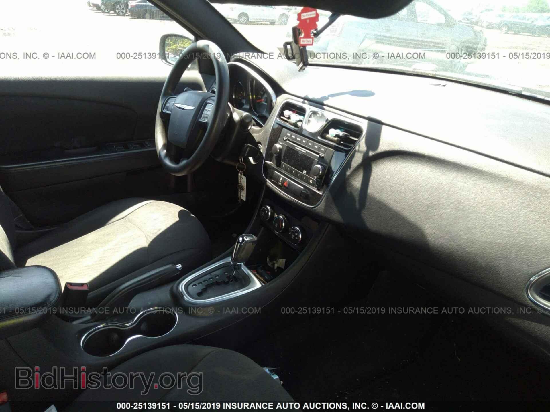 2013 CHRYSLER 200 - VIN: 1C3CCBABXDN606435 - Photo 5