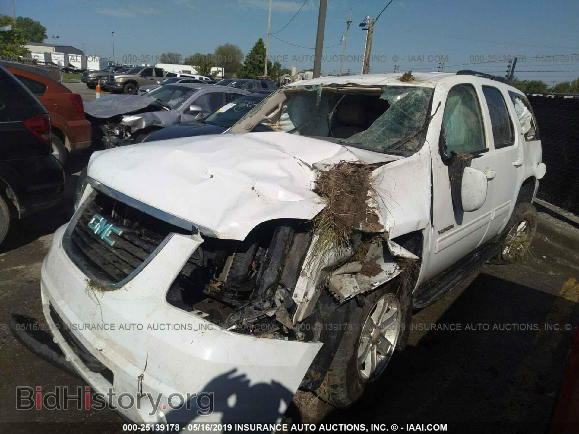 2012 GMC YUKON - VIN: 1GKS2CE06CR130155 - Фото 2
