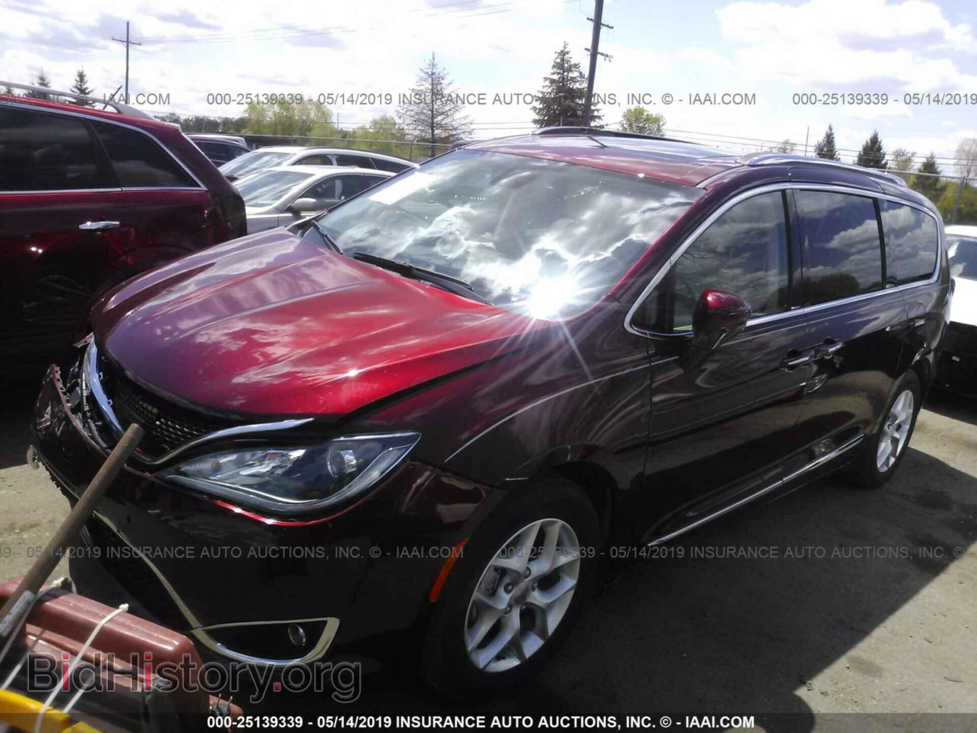 2018 CHRYSLER PACIFICA - VIN: 2C4RC1EG0JR112721 - Фото 2