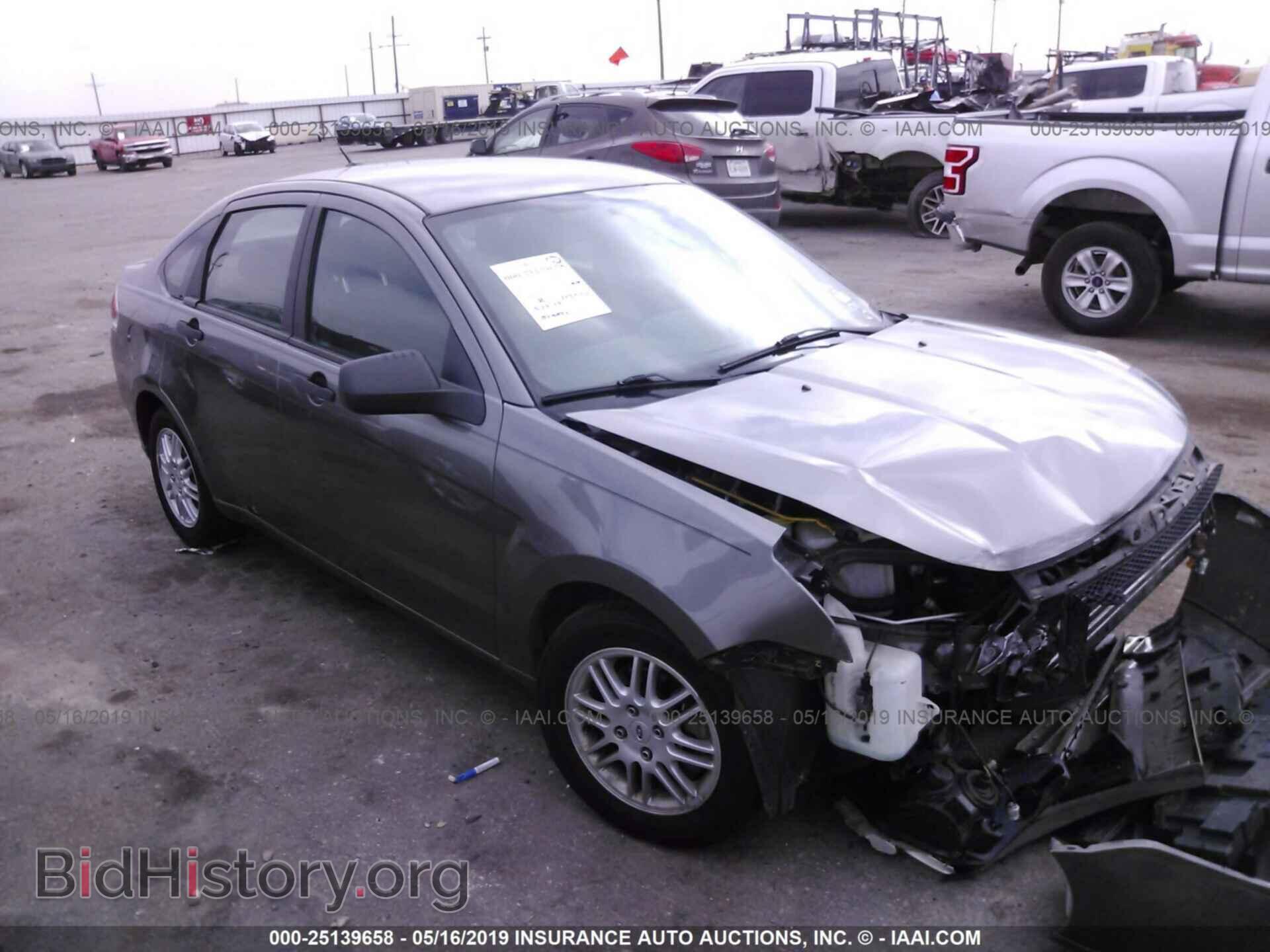 Photo 1FAHP3FN7BW145254 - FORD FOCUS 2011
