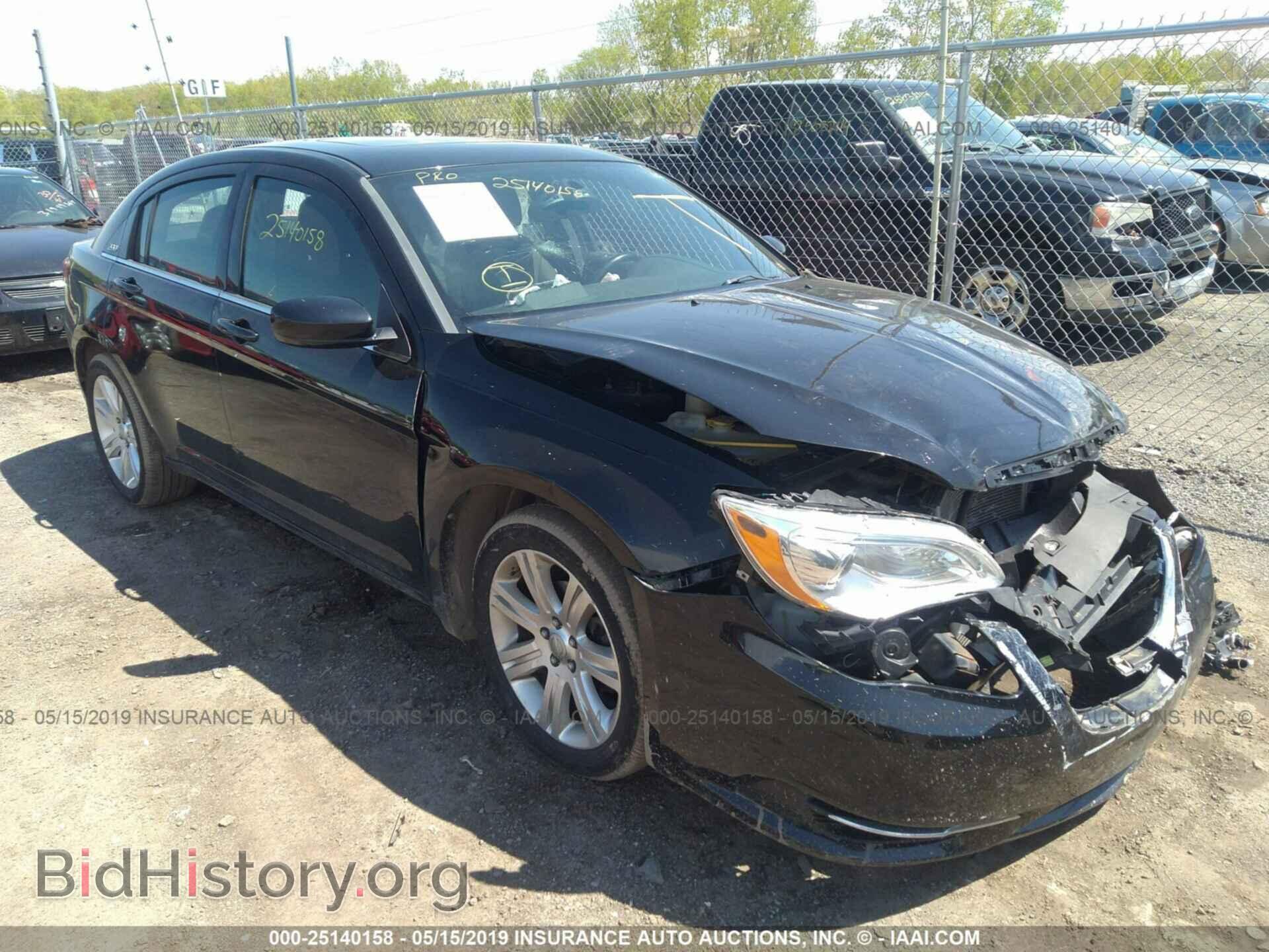 Photo 1C3BC1FB6BN619159 - CHRYSLER 200 2011