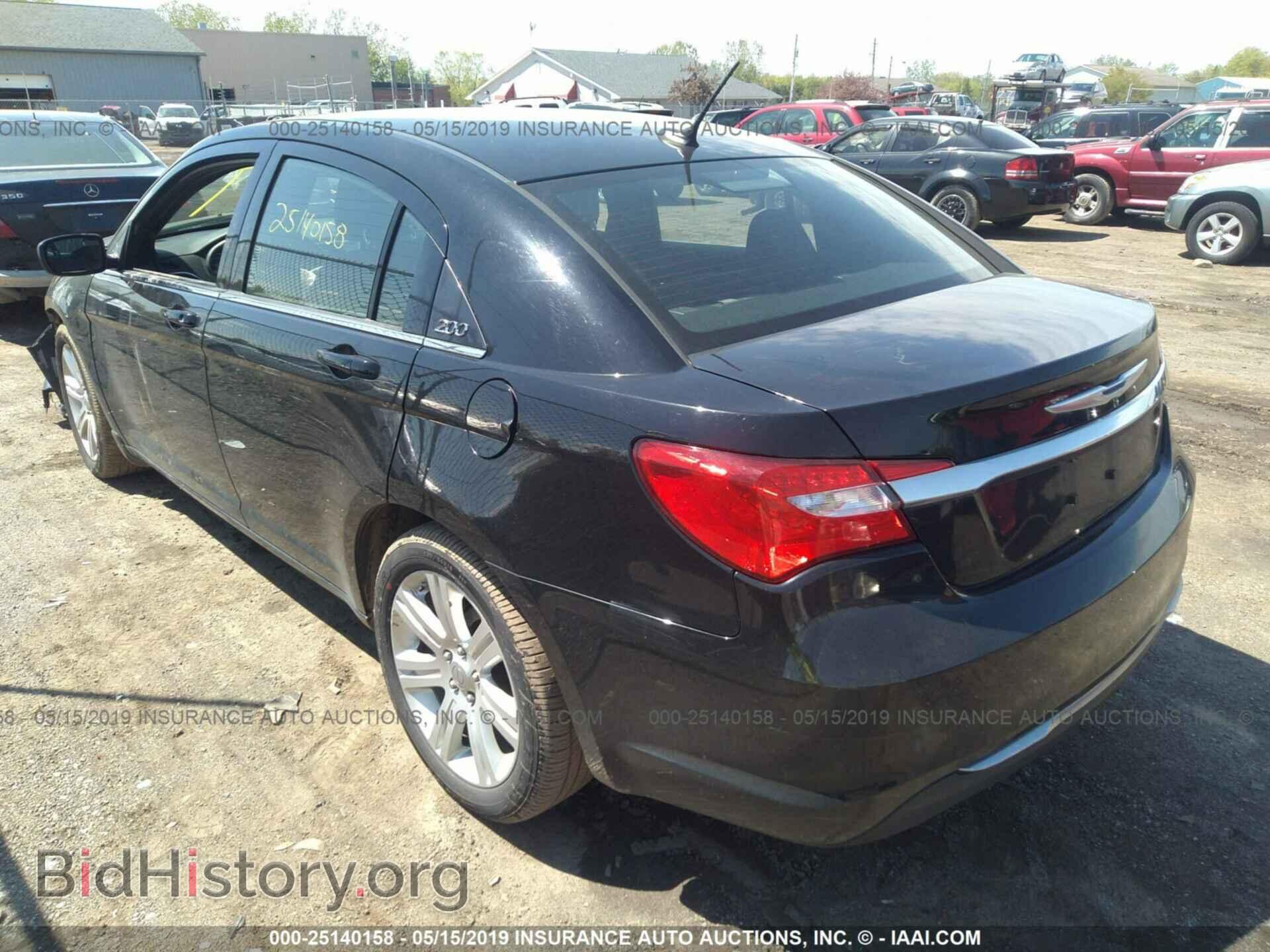 2011 CHRYSLER 200 - VIN: 1C3BC1FB6BN619159 - Фото 3