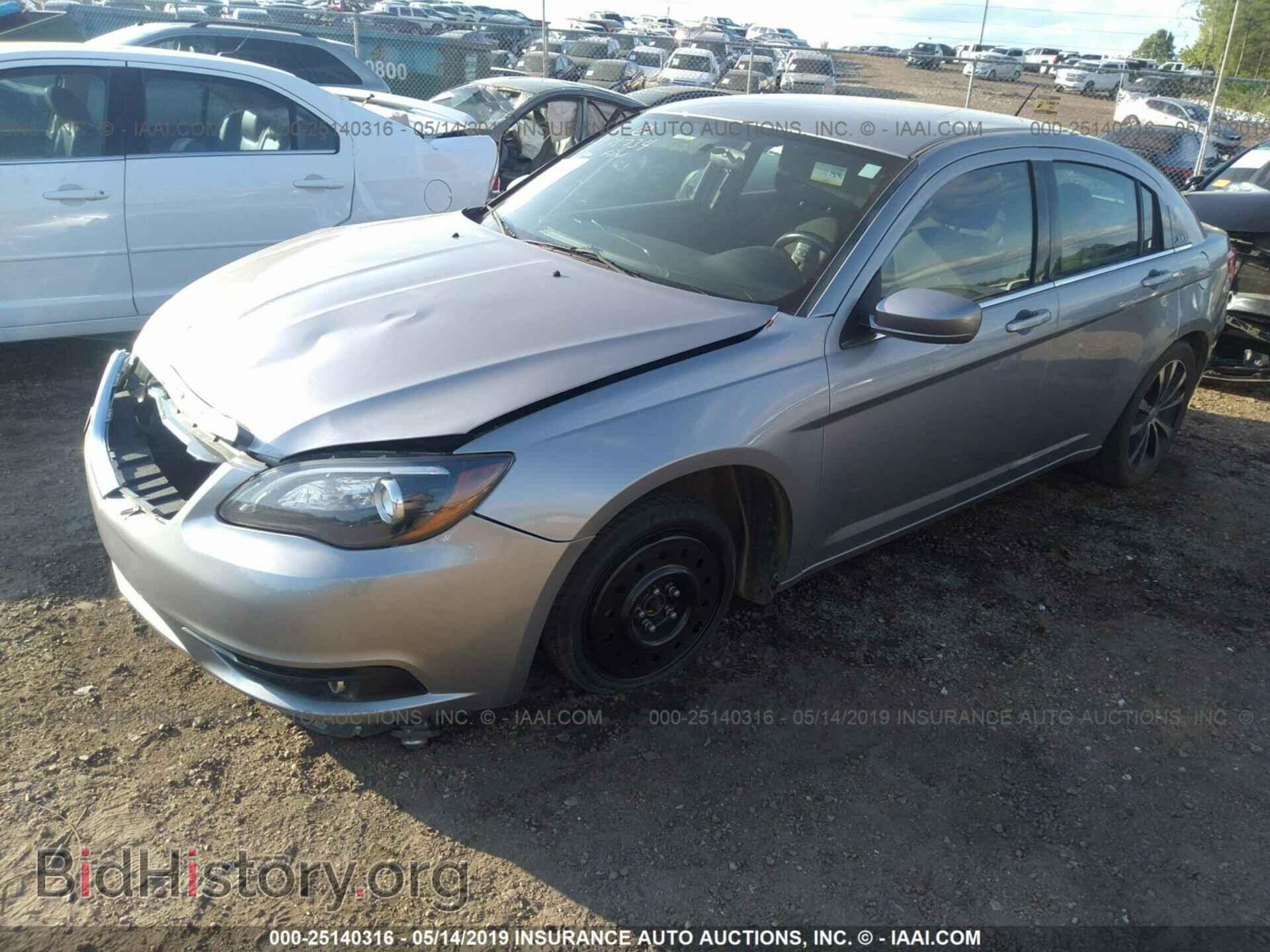 2014 CHRYSLER 200 - VIN: 1C3CCBBB2EN171734 - Фото 2