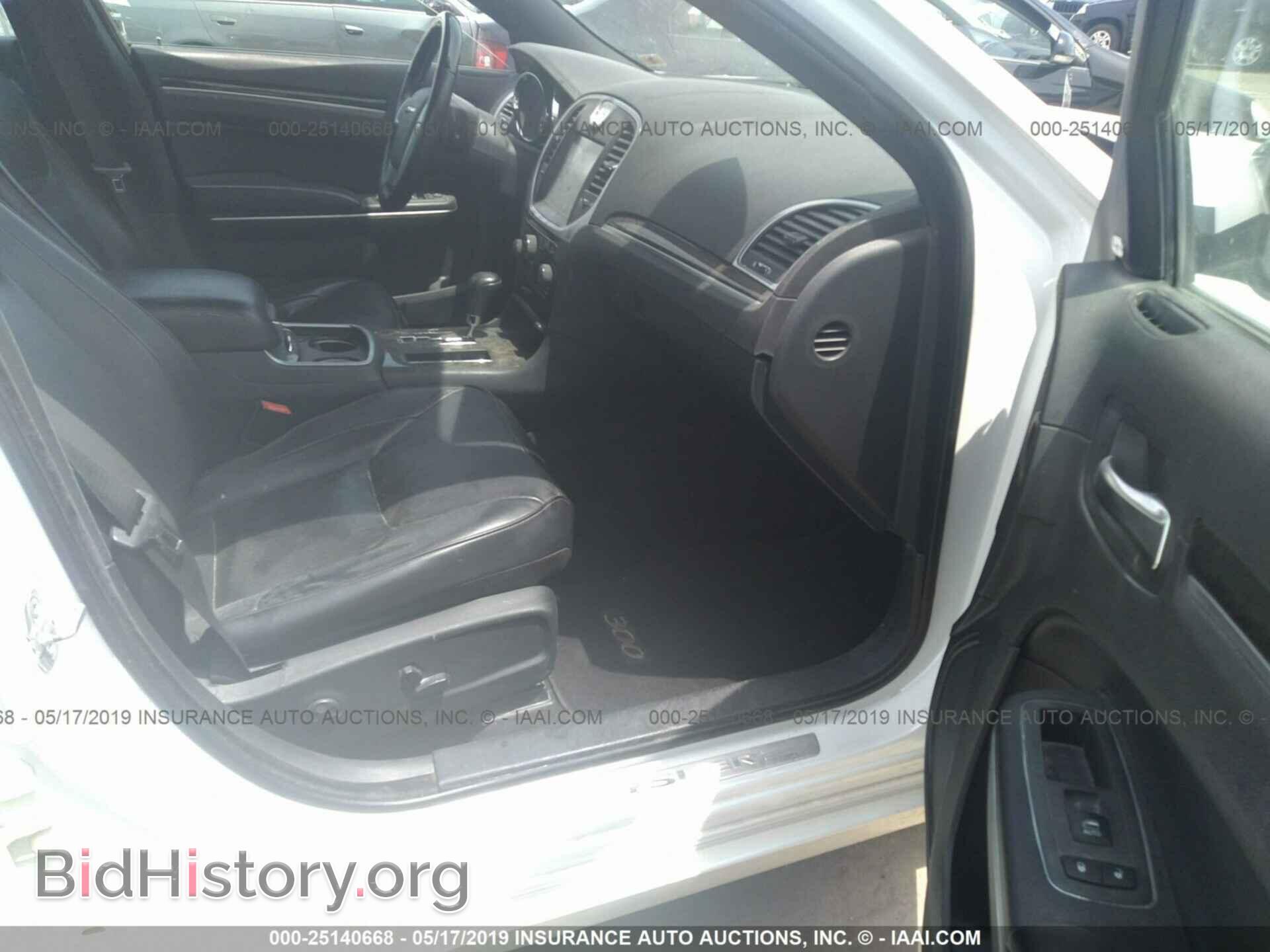 2012 CHRYSLER 300C - VIN: 2C3CCAET8CH274239 - Фото 5
