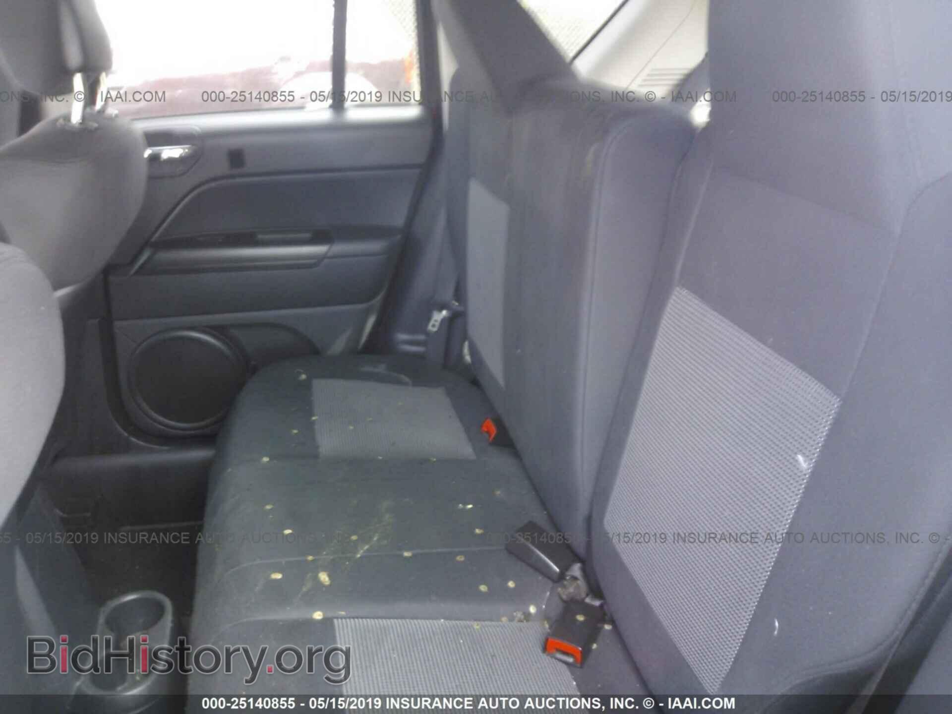 2011 JEEP COMPASS - VIN: 1J4NF1FB8BD180417 - Фото 8