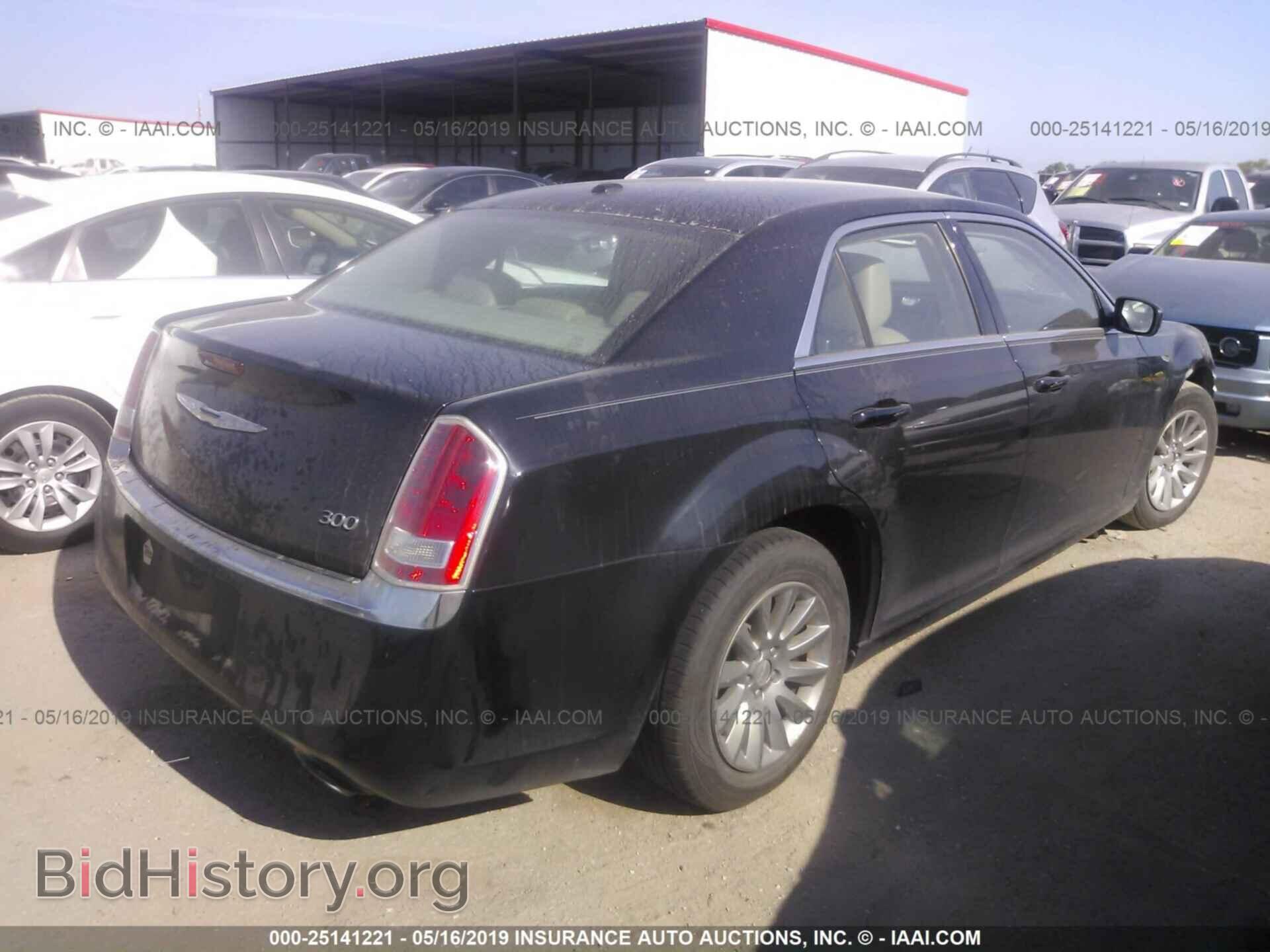 2013 CHRYSLER 300 - VIN: 2C3CCAAG7DH529084 - Photo 4