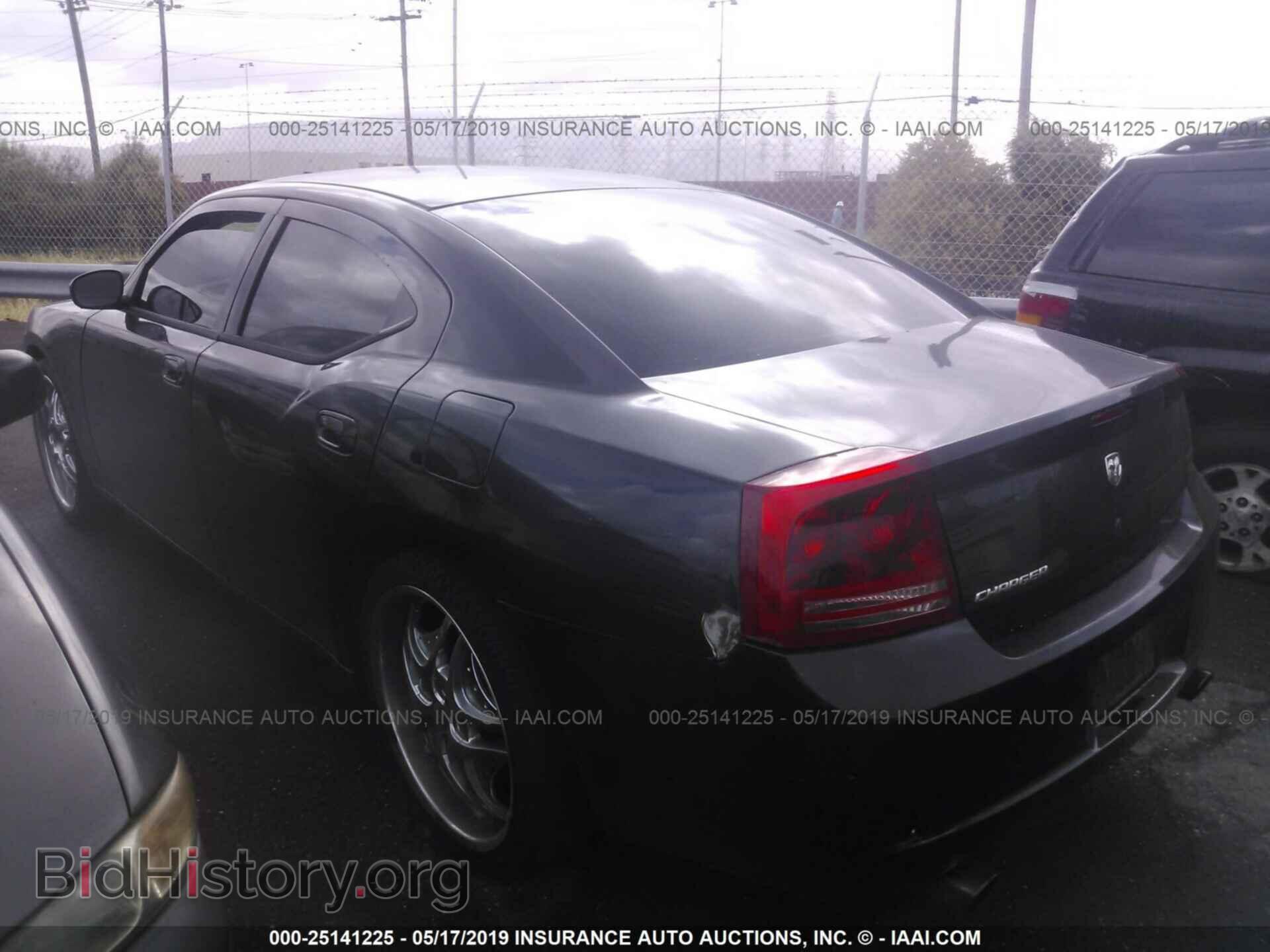 2006 Dodge Charger - VIN: 2B3KA43G56H334729 - Фото 3