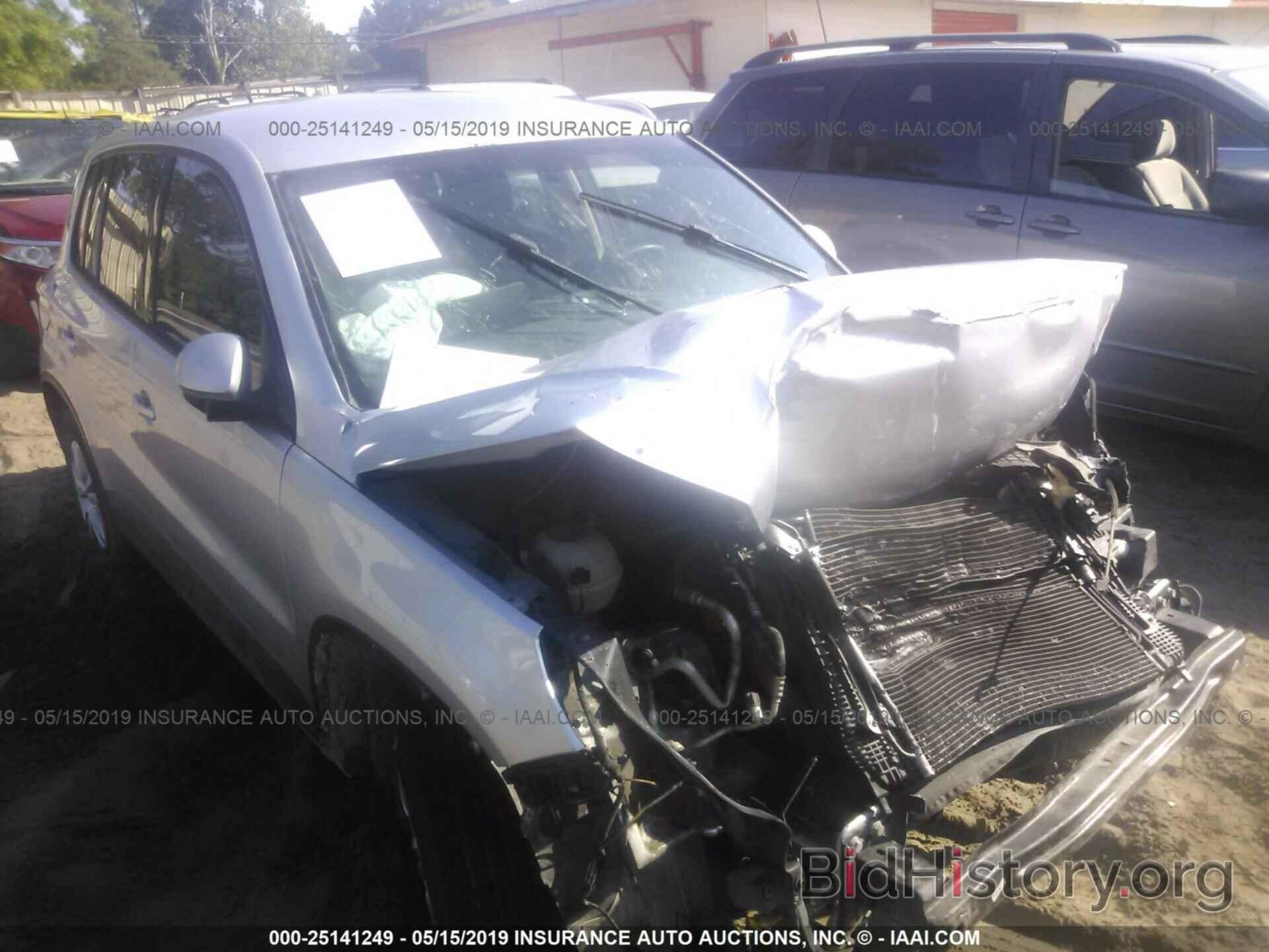 Photo WVGBV7AX8CW583512 - VOLKSWAGEN TIGUAN 2012