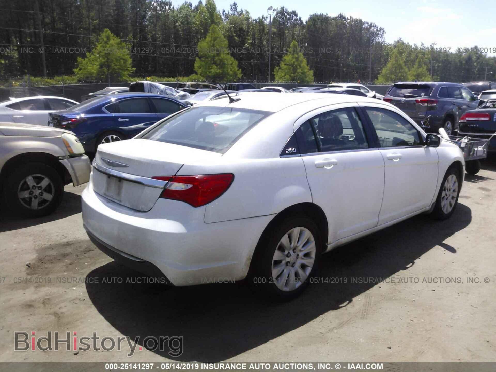 2014 CHRYSLER 200 - VIN: 1C3CCBAB5EN209894 - Фото 4